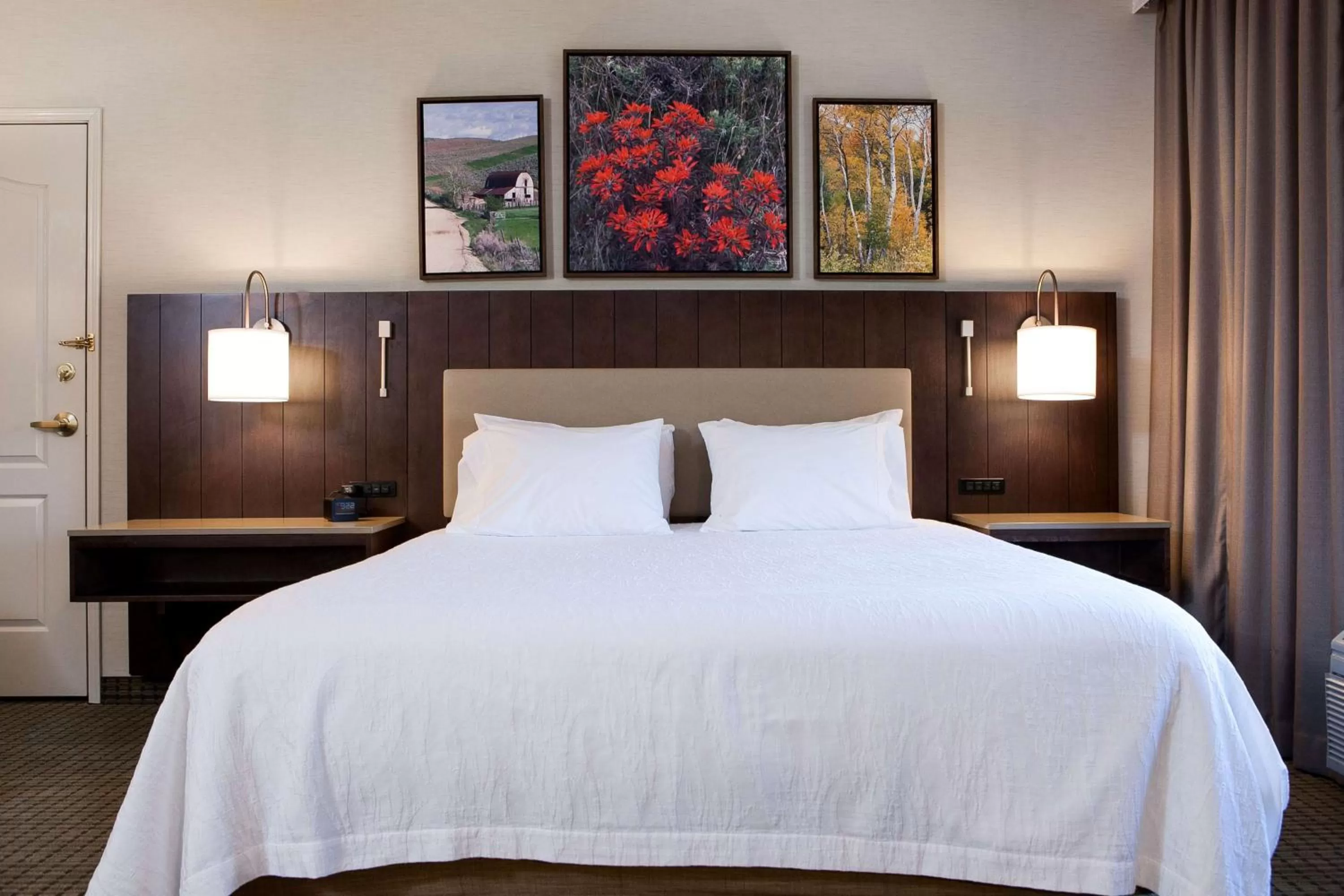 Bed in Hilton Garden Inn Boise / Eagle