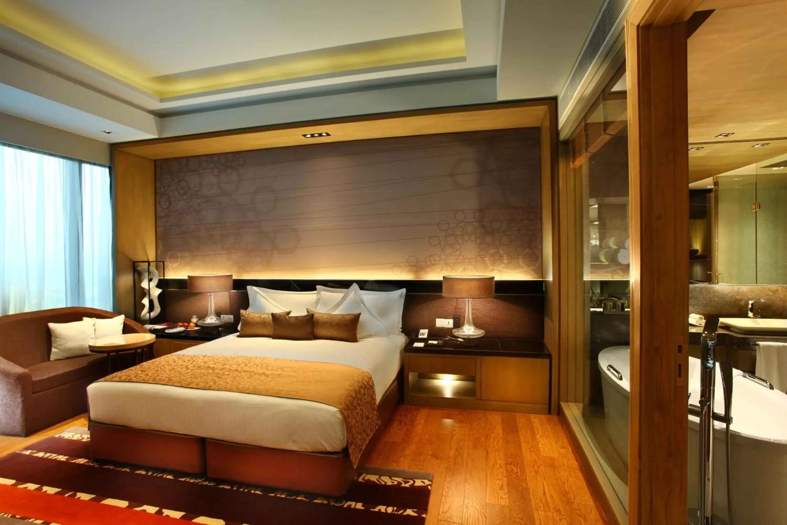 Bed in Crowne Plaza New Delhi Rohini, an IHG Hotel