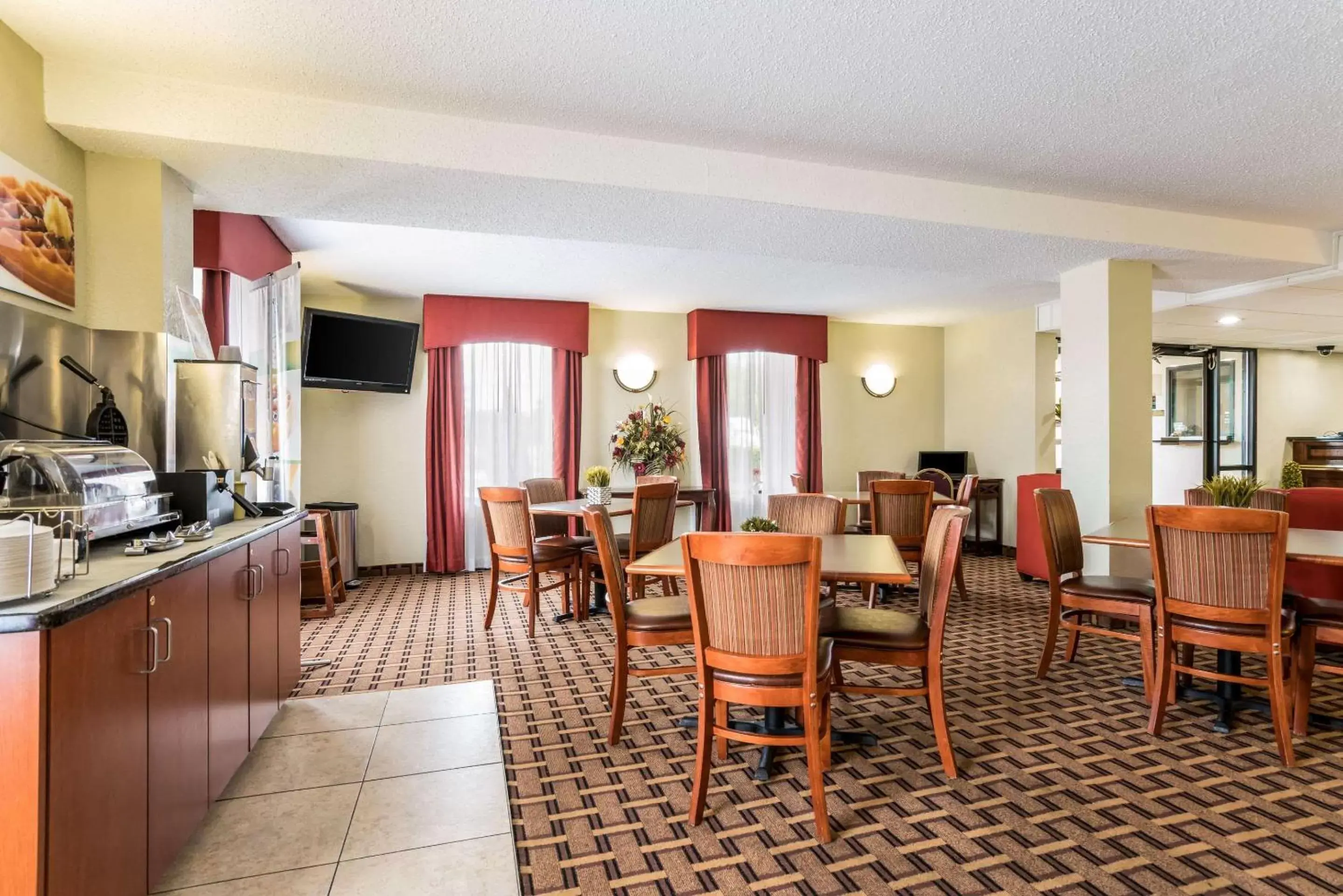 Restaurant/Places to Eat in Quality Inn North Battleboro