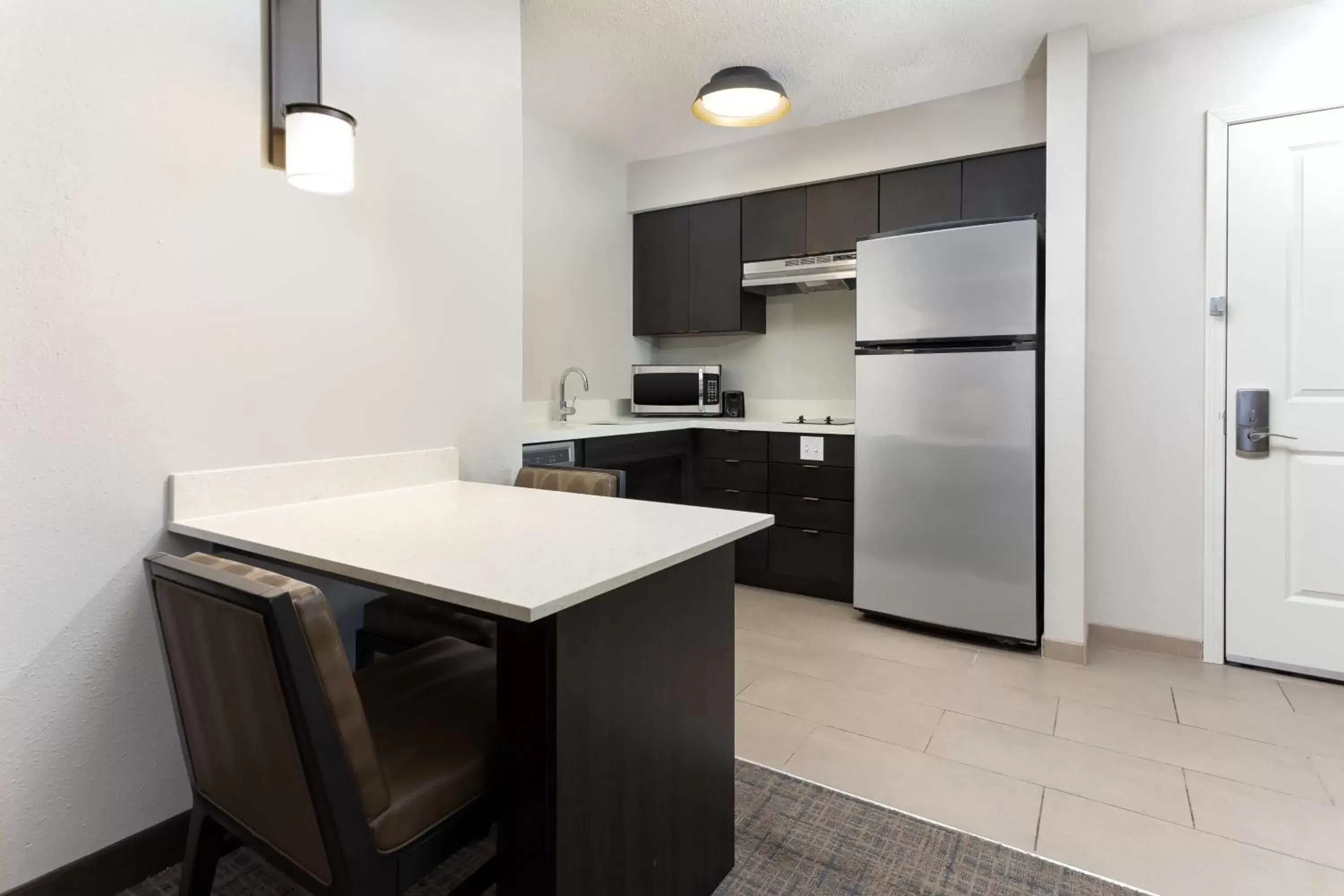 Kitchen or kitchenette, Kitchen/Kitchenette in Residence Inn by Marriott North Little Rock