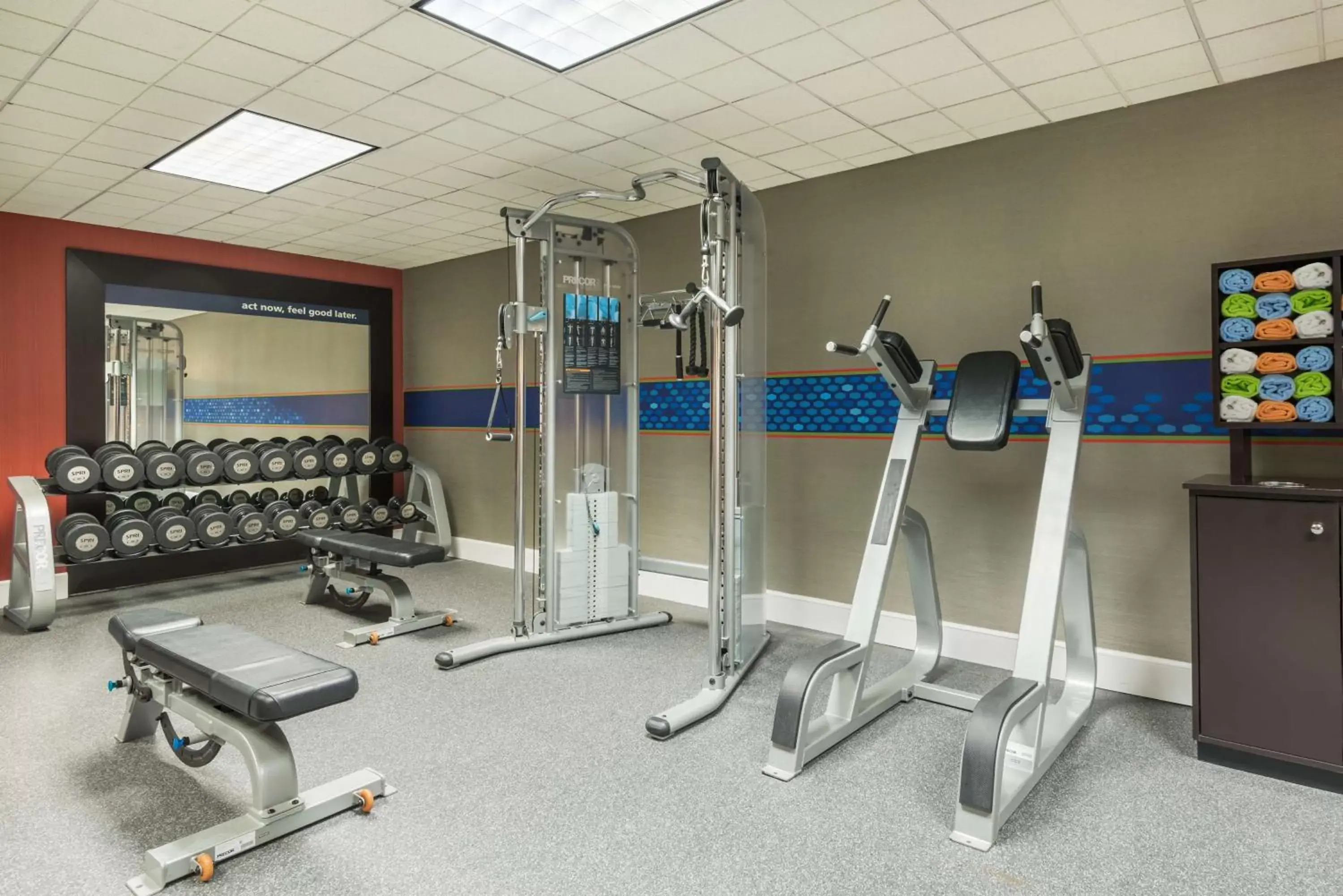 Fitness centre/facilities in Hampton Inn Danbury Fitness centre/facilities in Hampton Inn Danbury