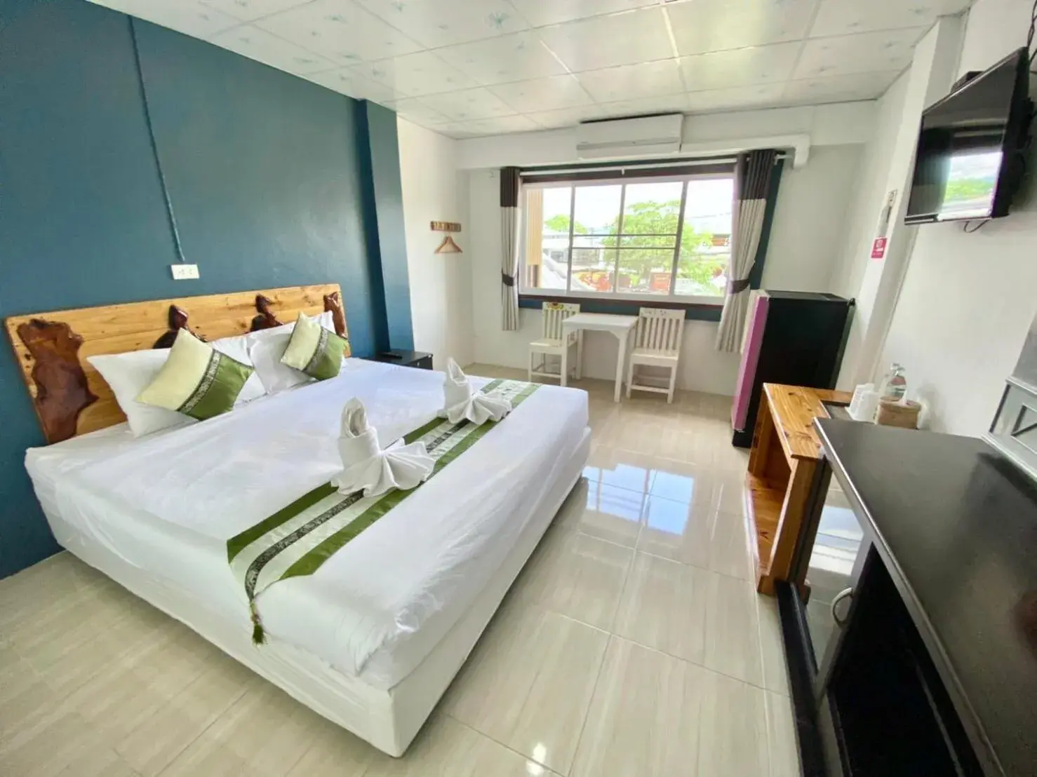 Bedroom, Bed in Diamond de pai Bedroom, Bed in Diamond de pai