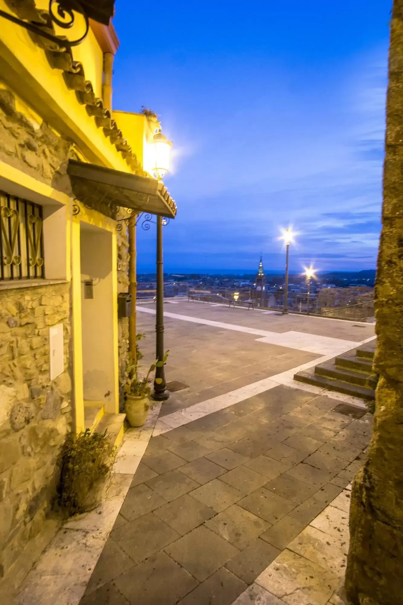 Sea view in Bed and Relax-Il Maniero