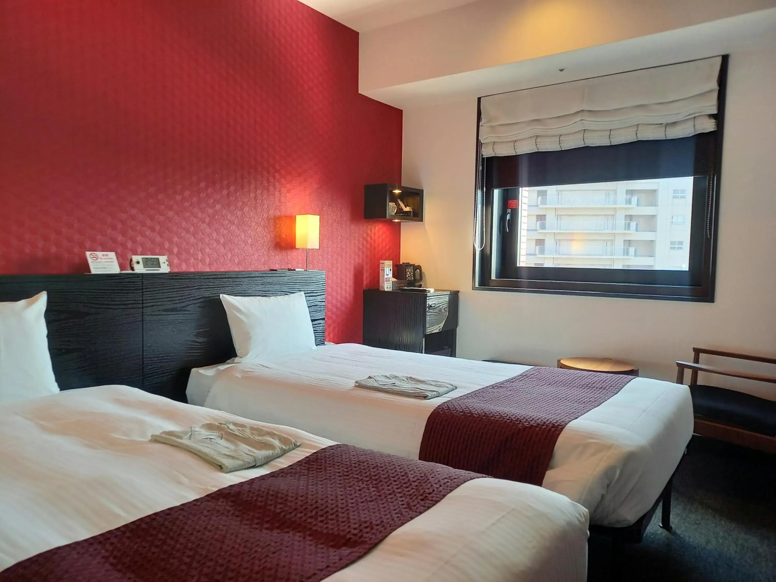 Standard Twin Room - single occupancy - Non-Smoking in Hotel Villa Fontaine Grand Tokyo-Tamachi Standard Twin Room - single occupancy - Non-Smoking in Hotel Villa Fontaine Grand Tokyo-Tamachi