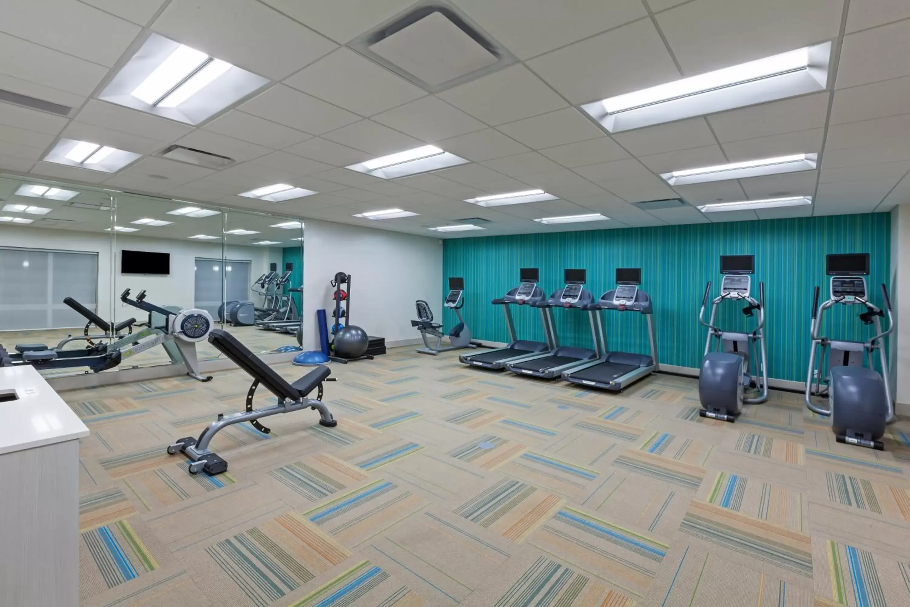 Fitness centre/facilities, Fitness Center/Facilities in Holiday Inn Express & Suites Tulsa South - Woodland Hills, an IHG Hotel