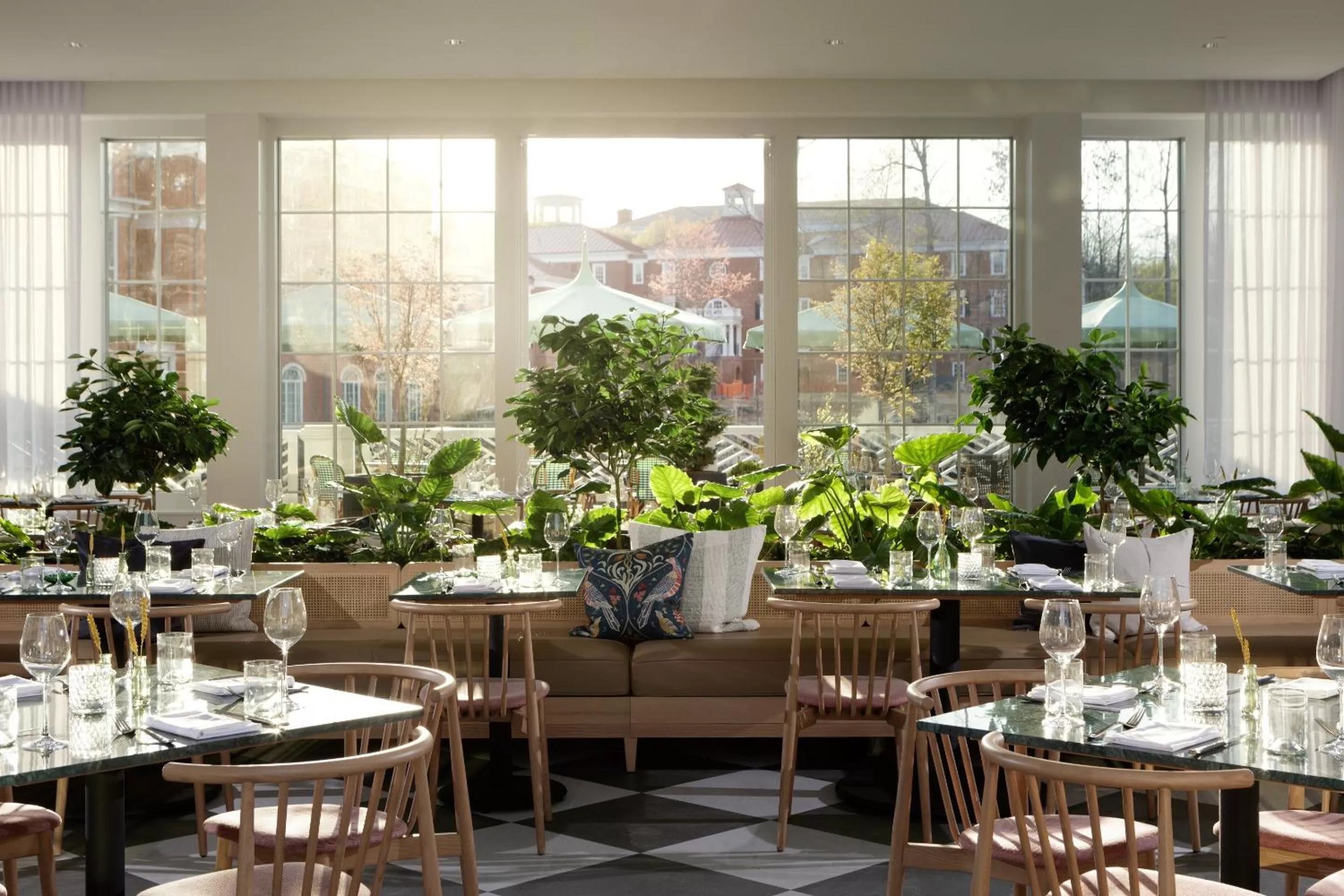 Restaurant/places to eat in Kimpton - The Forum Hotel by IHG