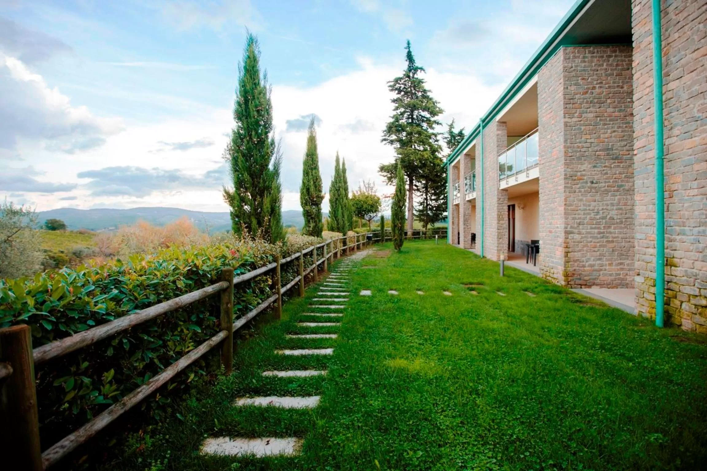 Property building in Chianti Village Morrocco