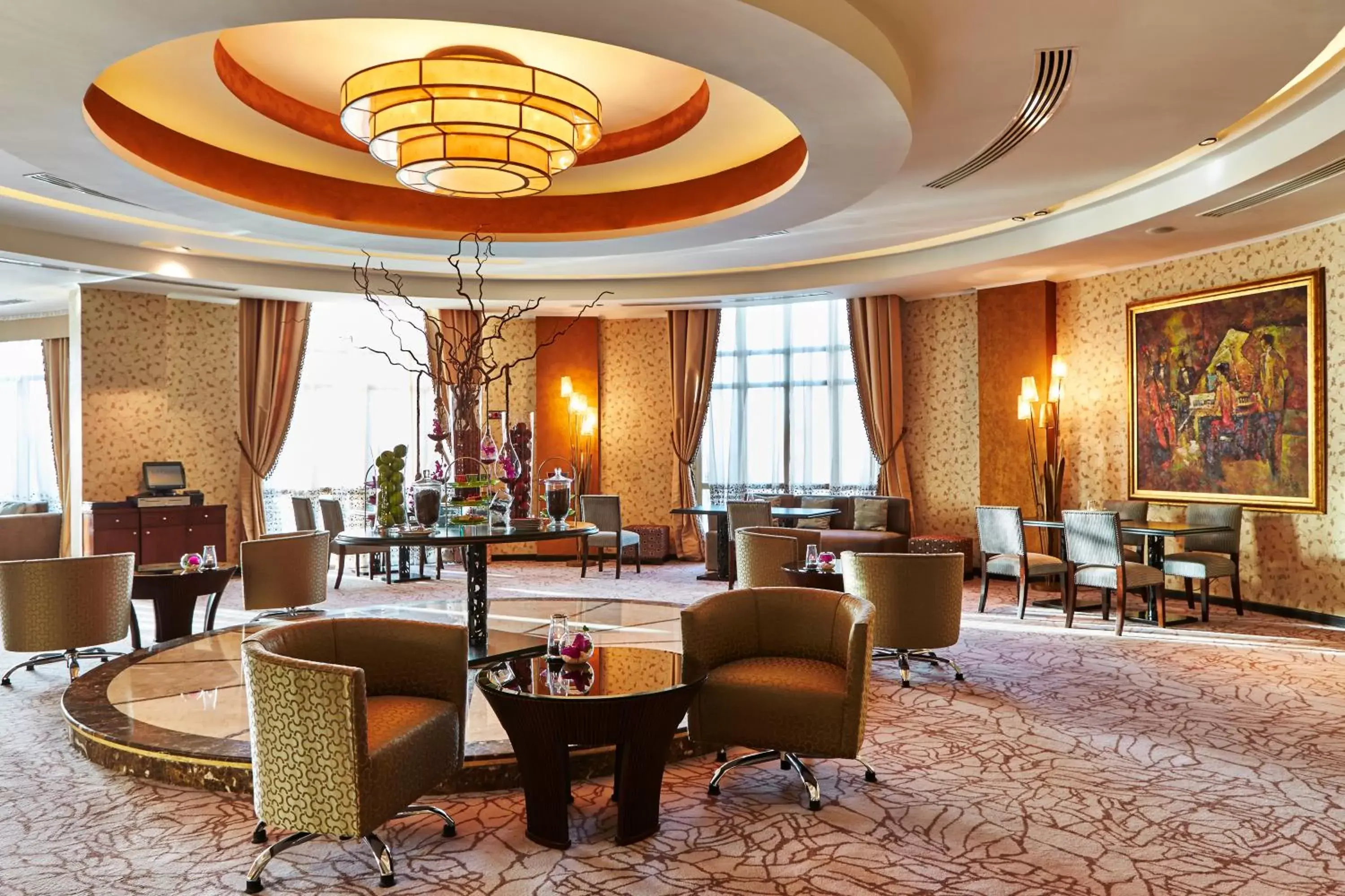 Restaurant/places to eat, Lounge/Bar in Royal Maxim Palace Kempinski Cairo