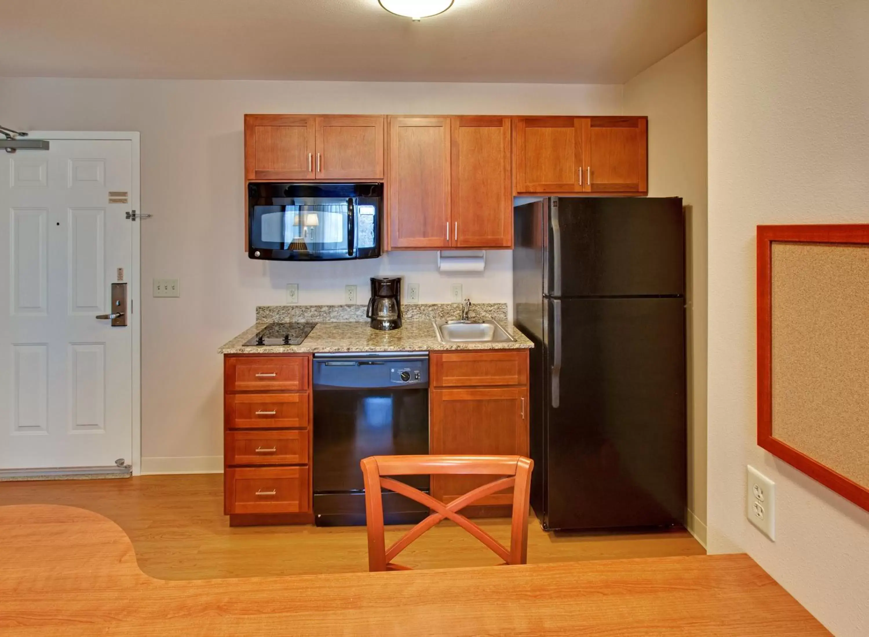 Photo of the whole room in Candlewood Suites Williston by IHG Photo of the whole room in Candlewood Suites Williston by IHG