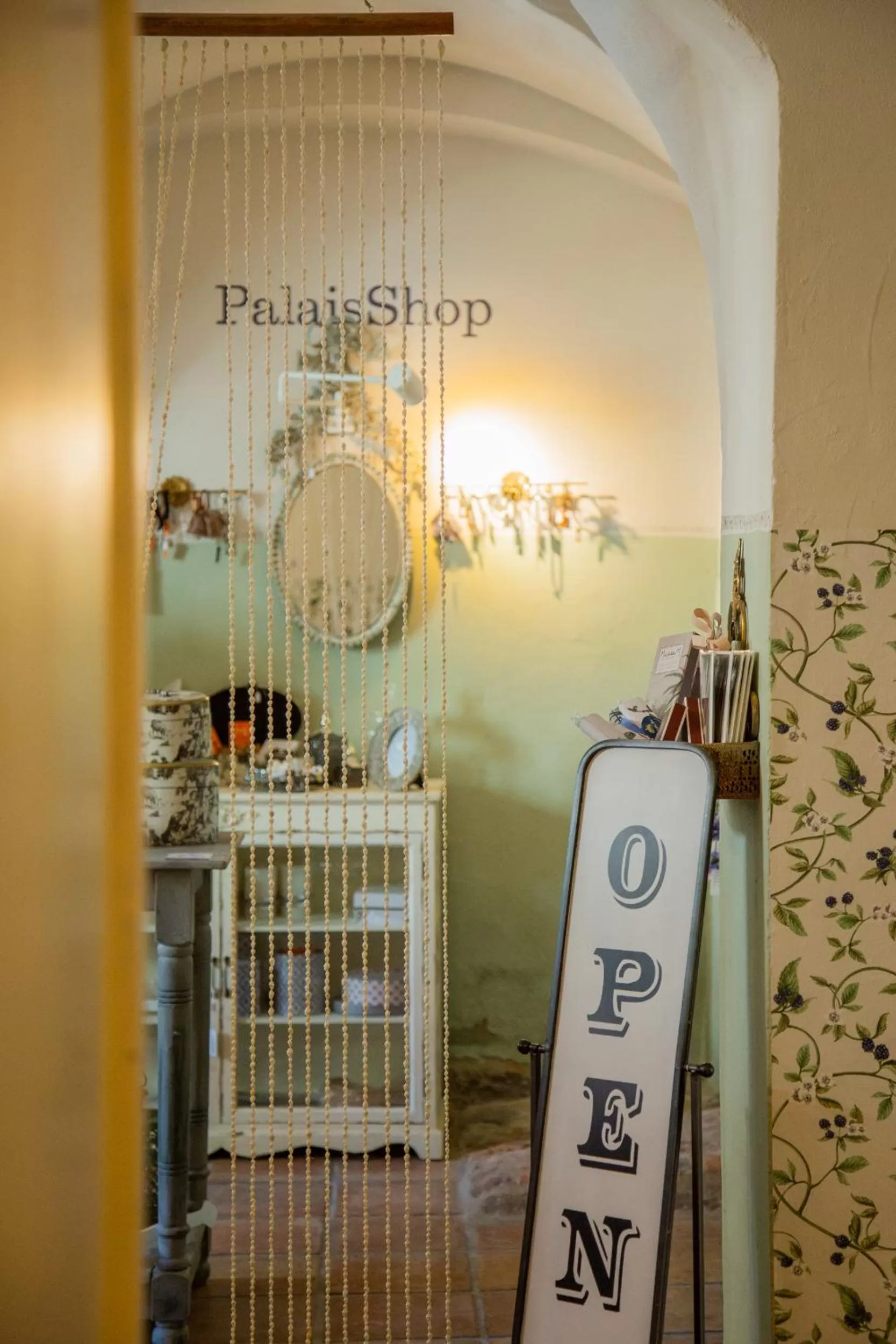 Lobby or reception, Bed in ApartOne Altstadt-Hotel