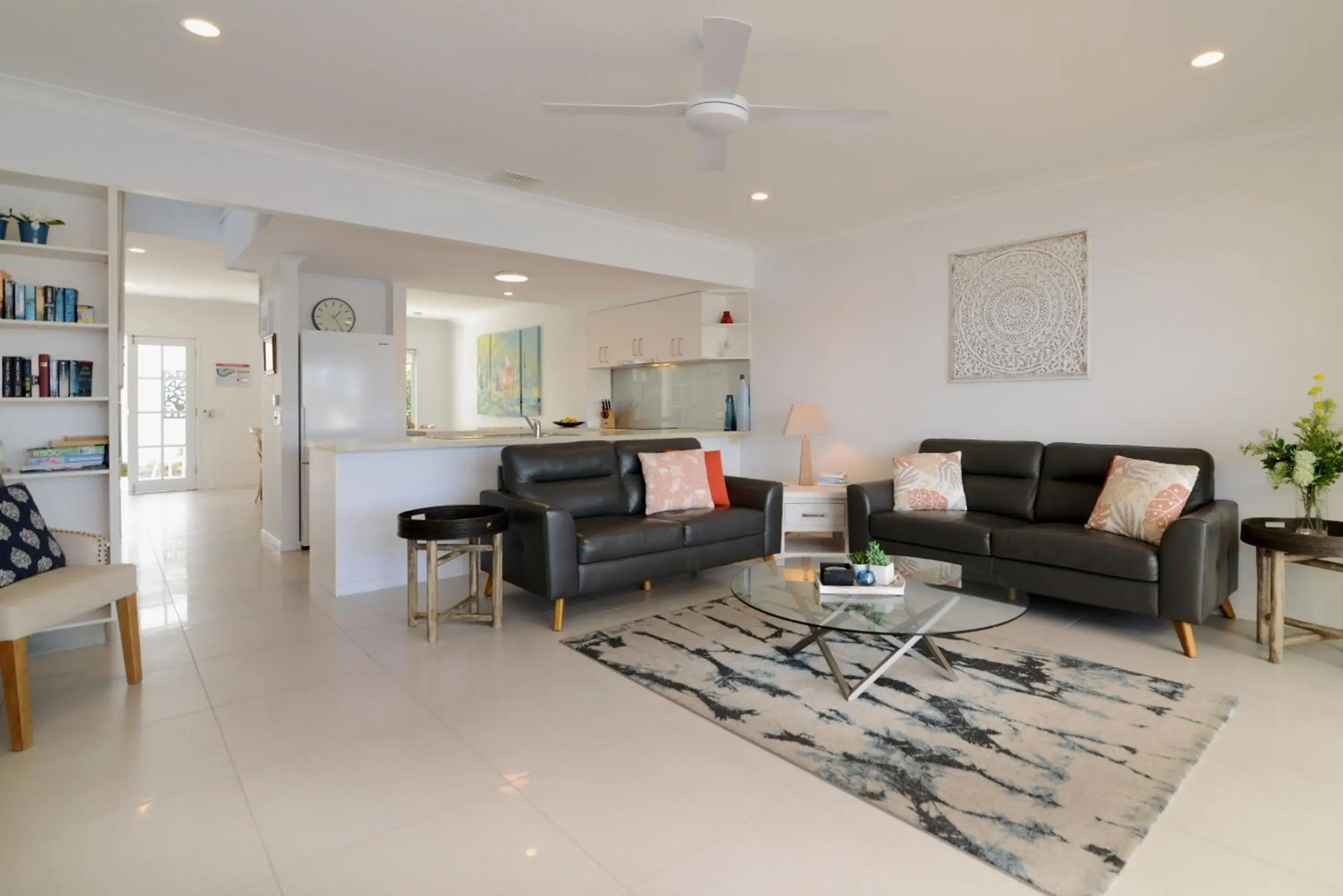 Seating Area in Noosa Entrance Waterfront Resort