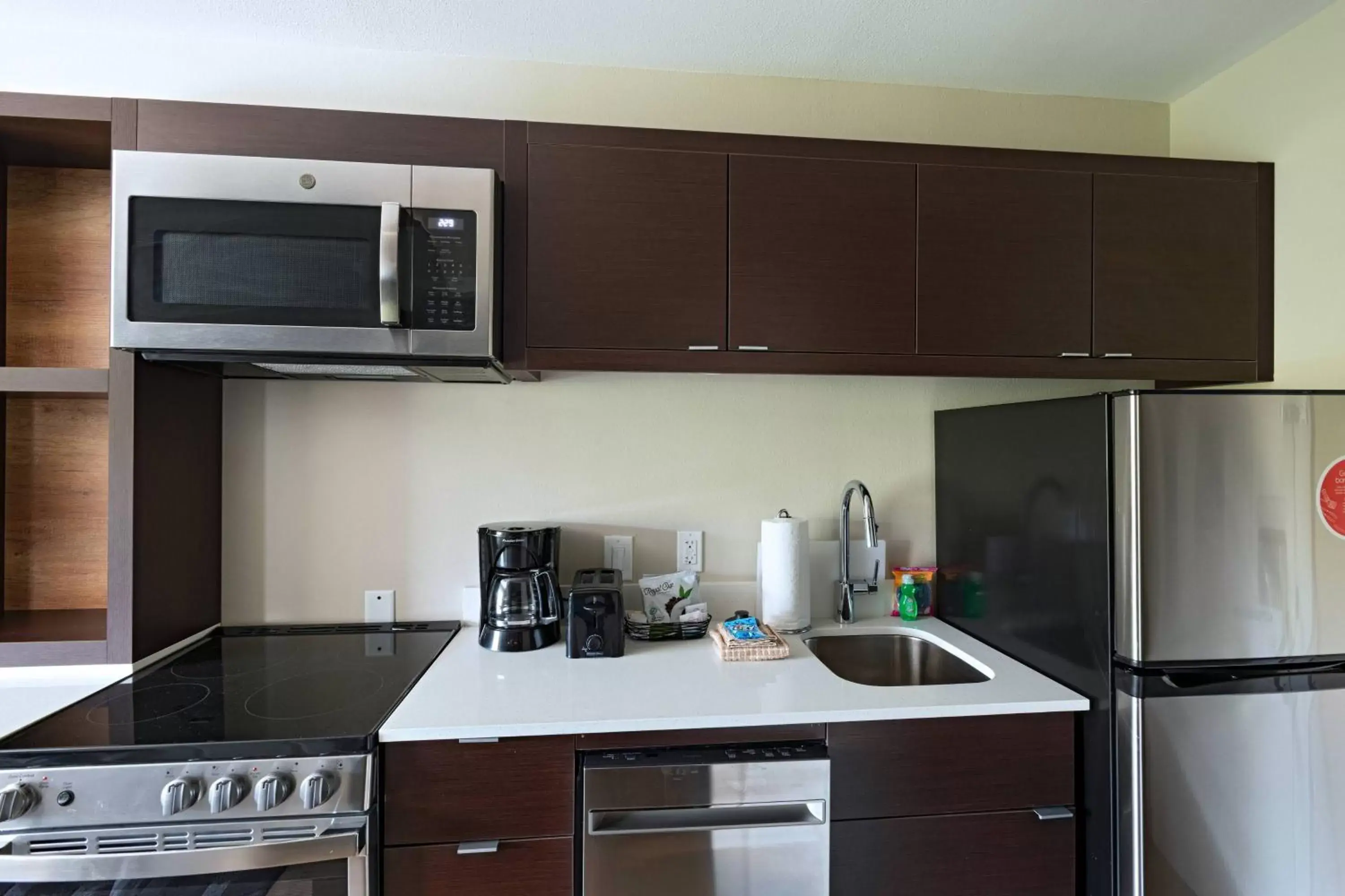 Bedroom, Kitchen/Kitchenette in TownePlace Suites San Antonio Northwest at The RIM