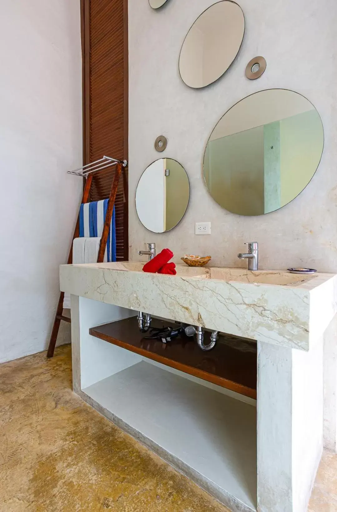 Toilet, Bathroom in Villa Merida Boutique Hotel