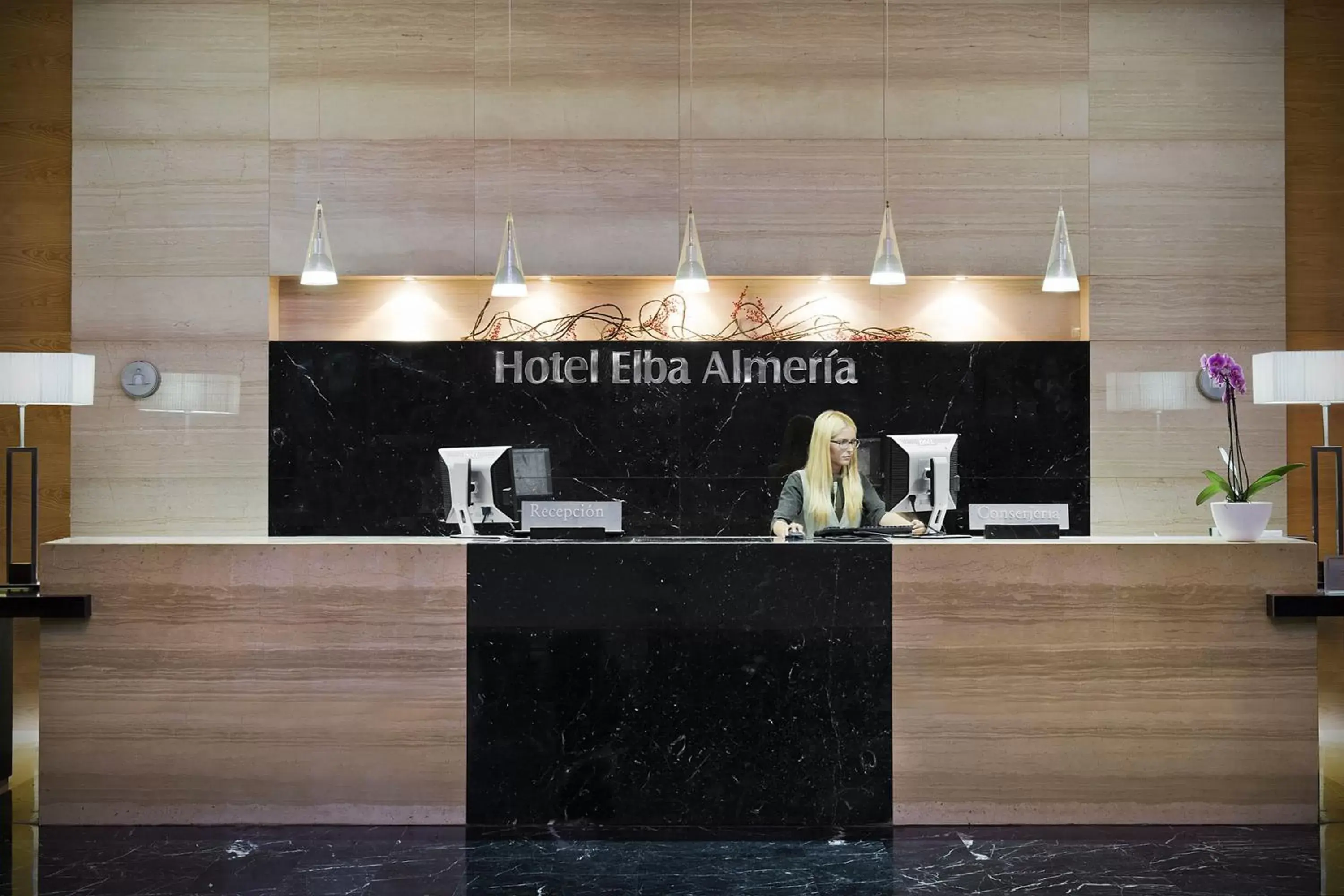 Lobby or reception in Elba Almeria Business & Convention Hotel