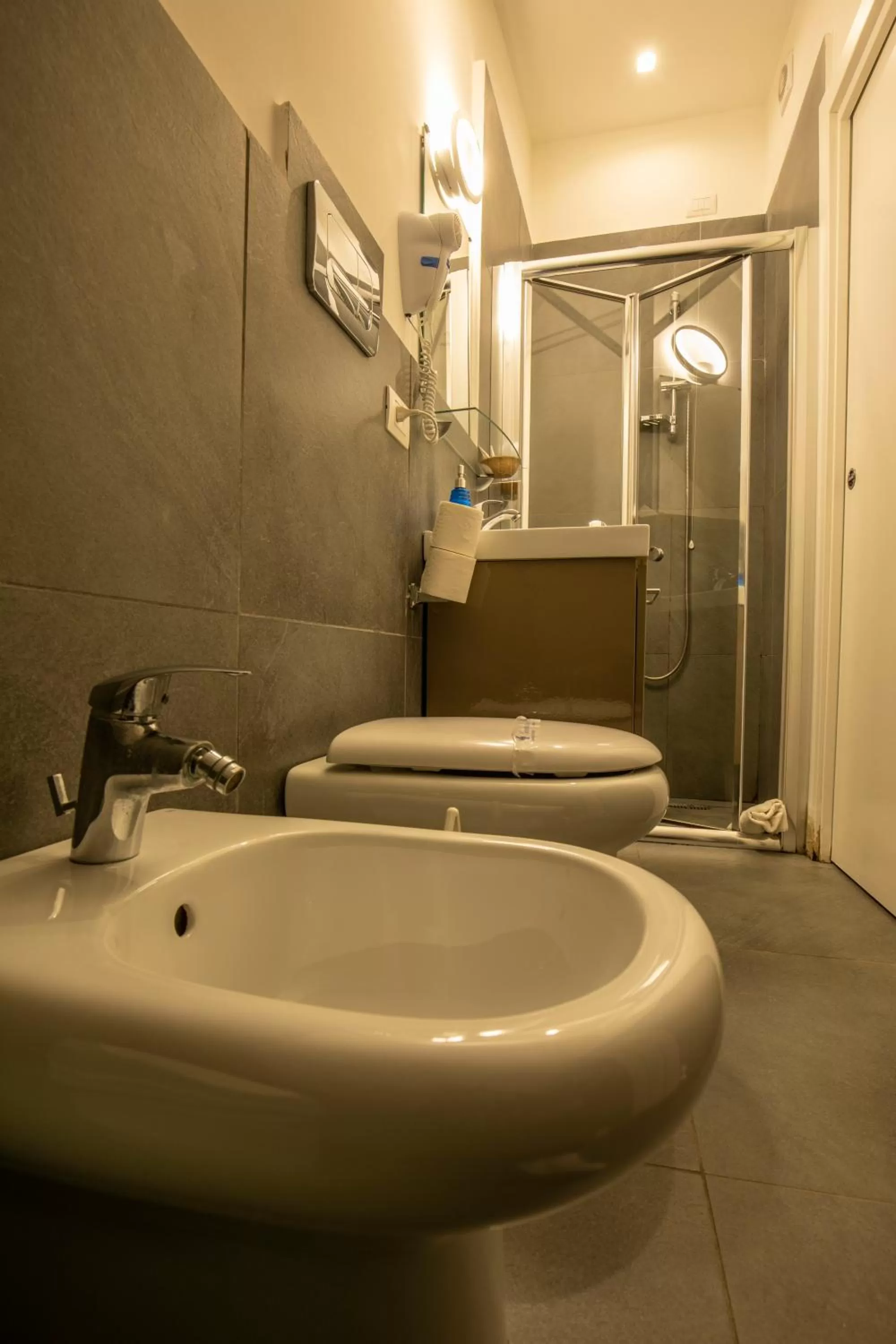 Shower in Hotel Assisivm Antica Dimora AD