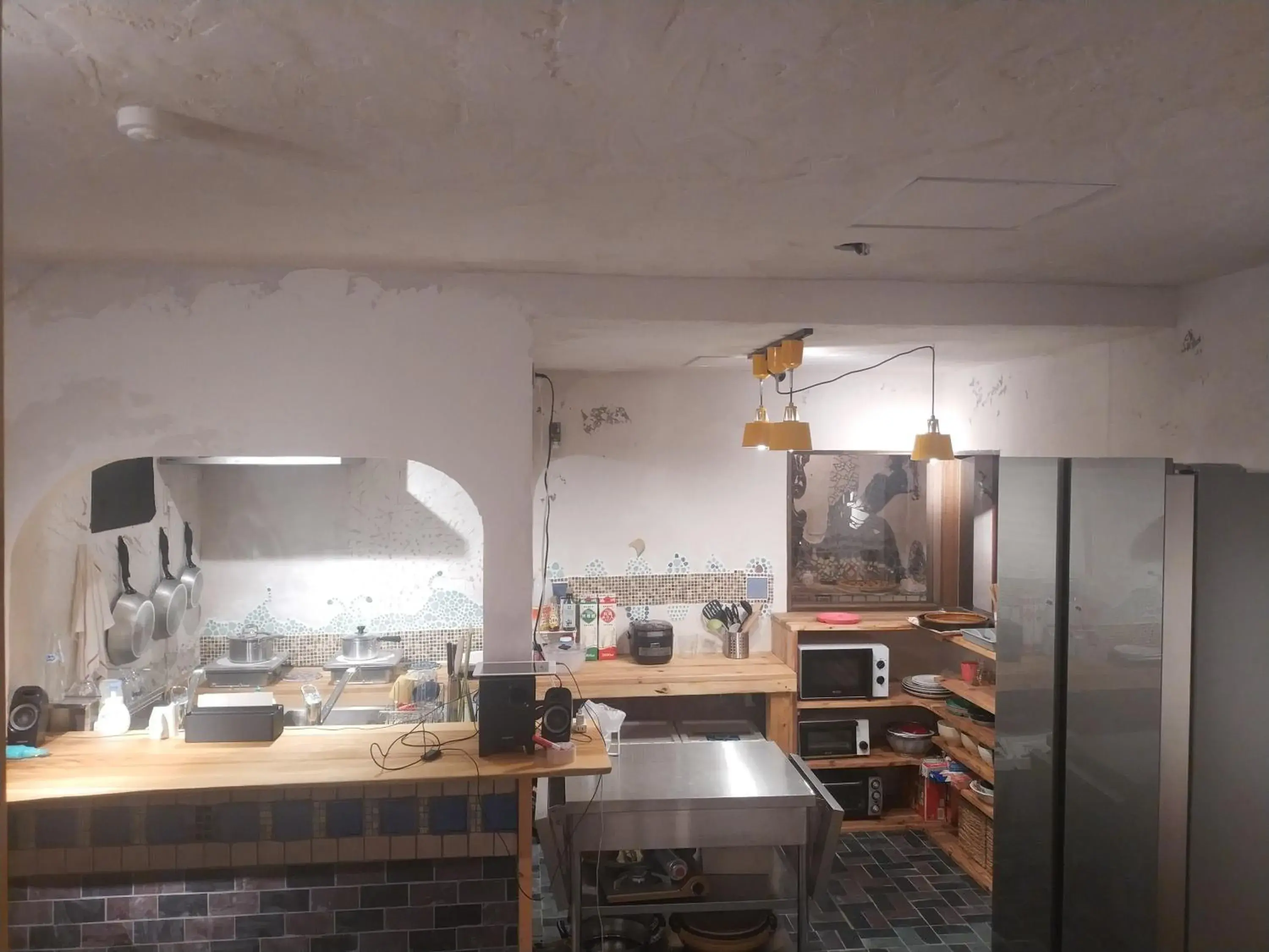 Communal kitchen, Restaurant/Places to Eat in Hostel Yume Nomad