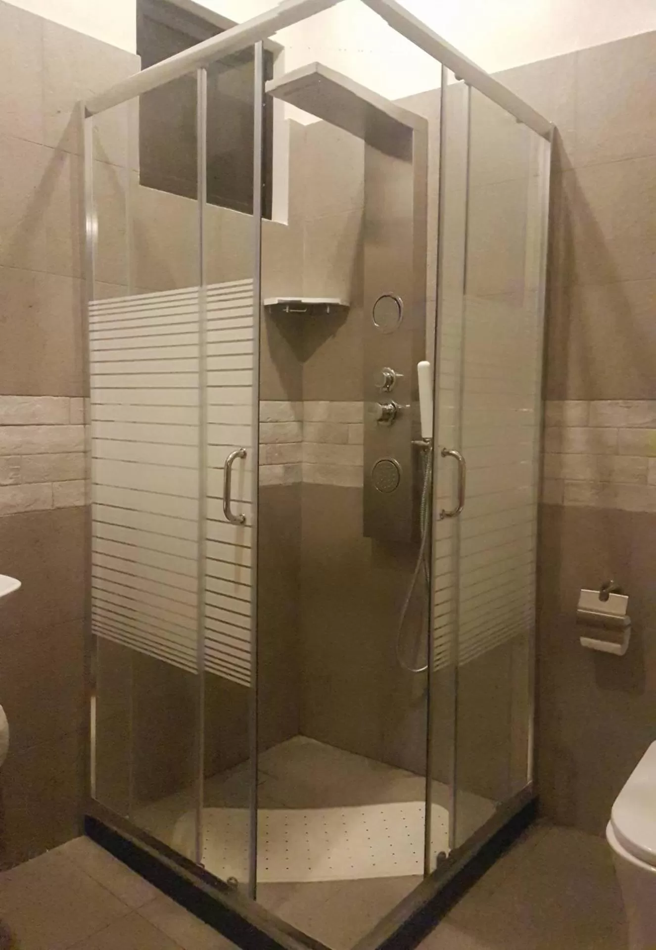 Shower in Tropical Fun Ta Sea Rentals