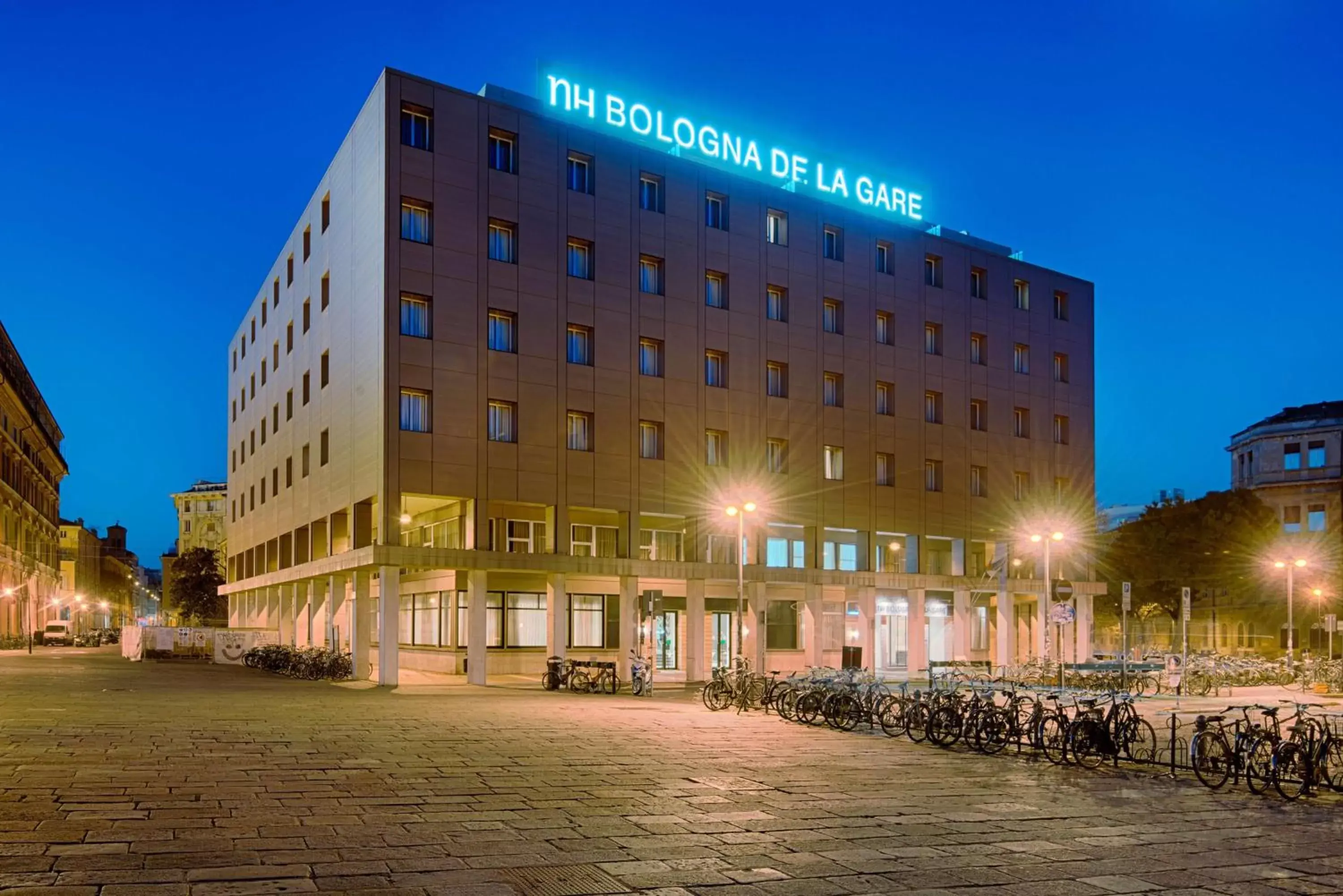 Property Building in NH Bologna De La Gare