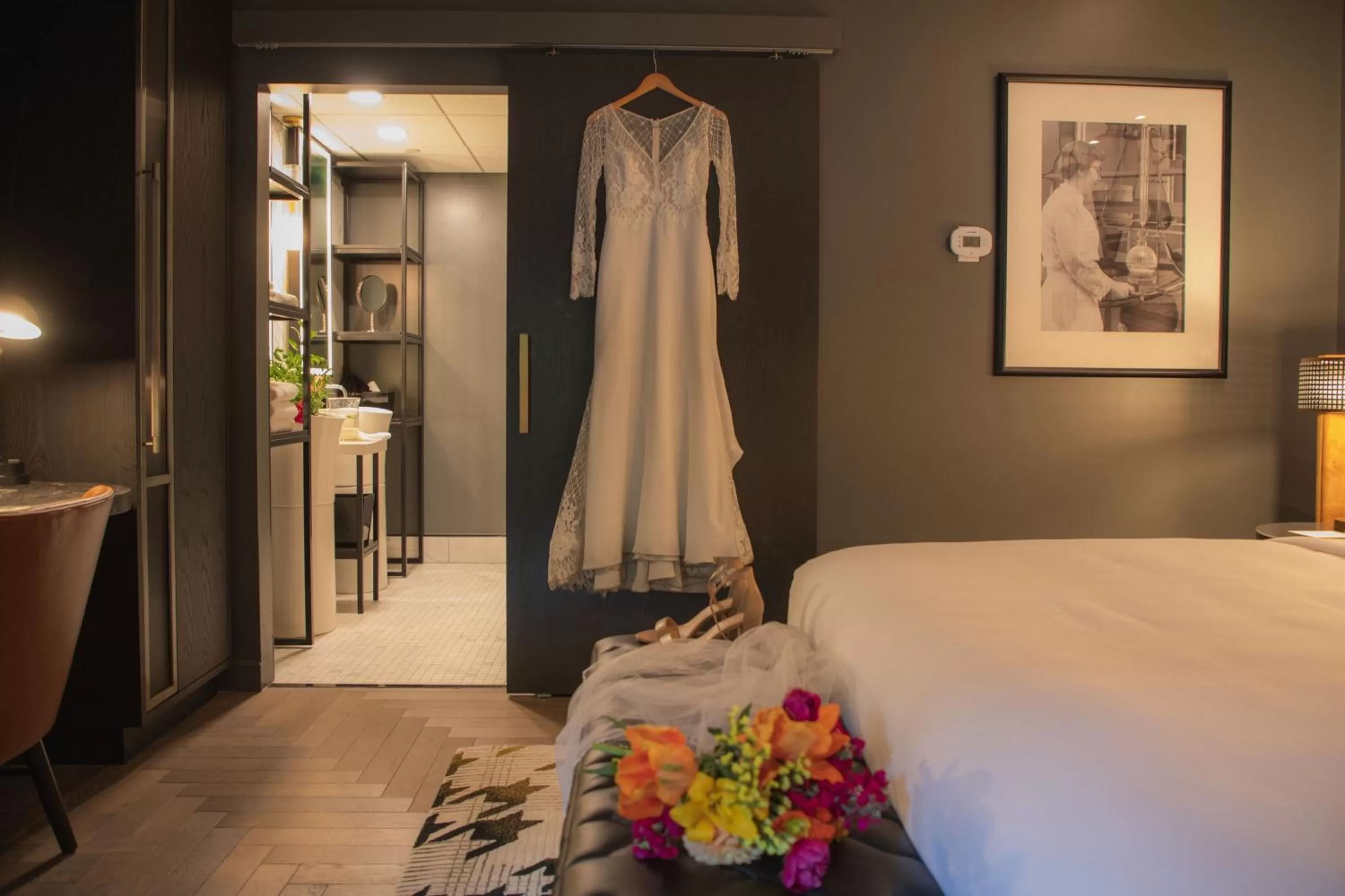 Bedroom, Bed in The Union Club Hotel at Purdue University, Autograph Collection