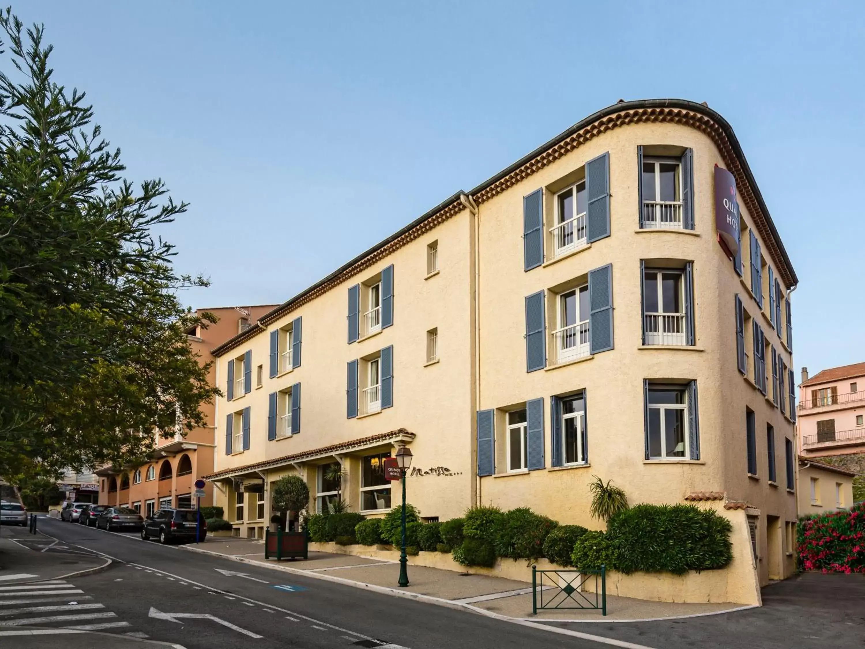 Facade/entrance, Property Building in Best Western Hotel Matisse
