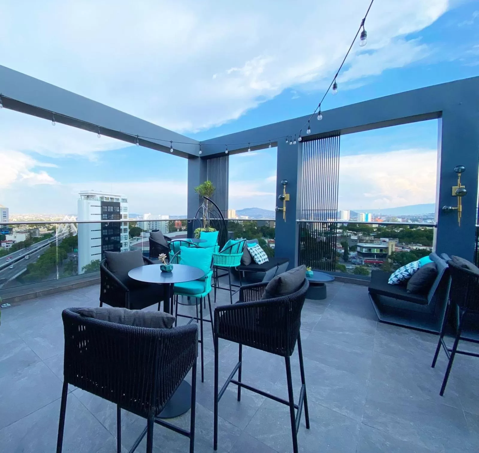 Day in Becquer Hotel Guadalajara