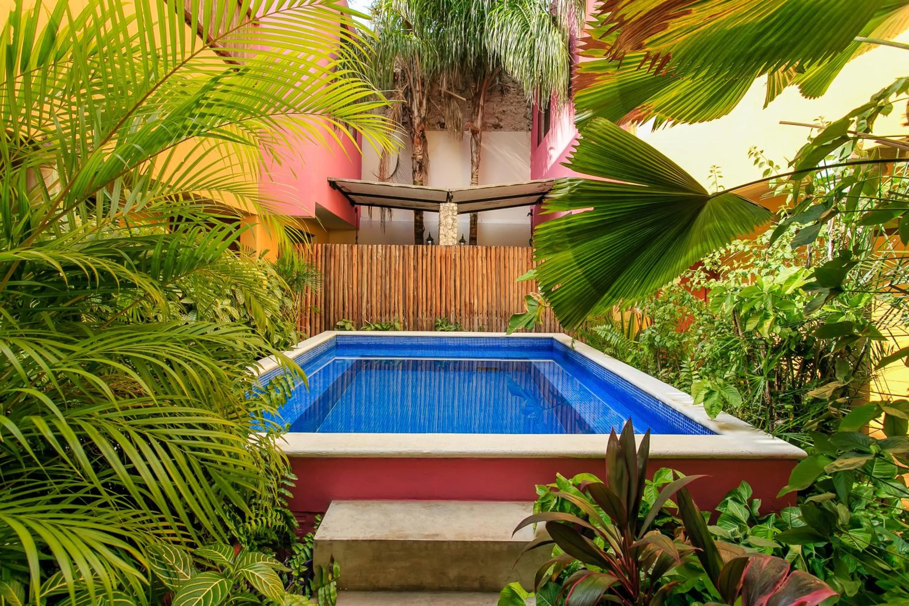 Swimming pool in Art 57 Hotel - Adults Only