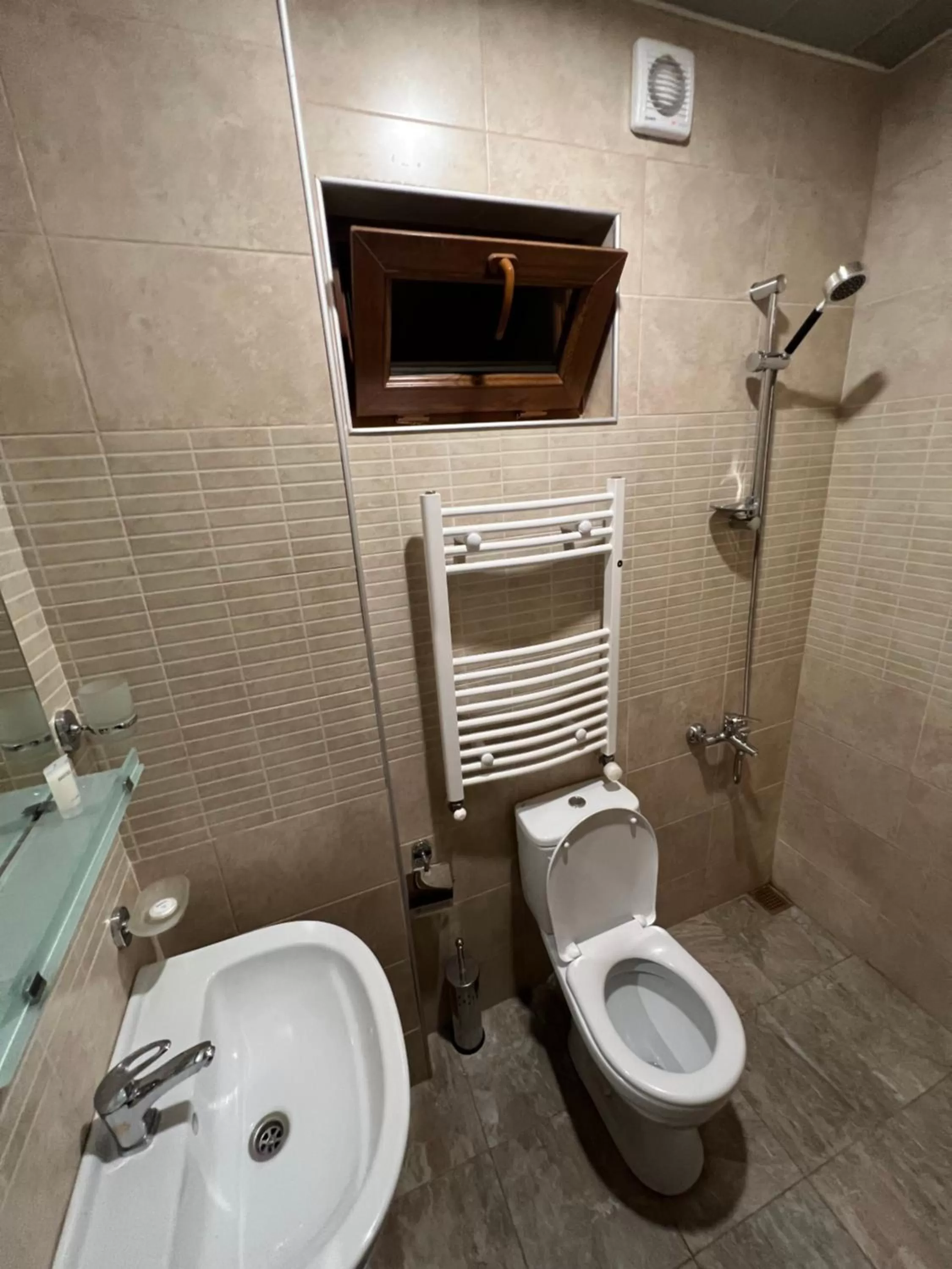 Borjomi Yellow Hotel