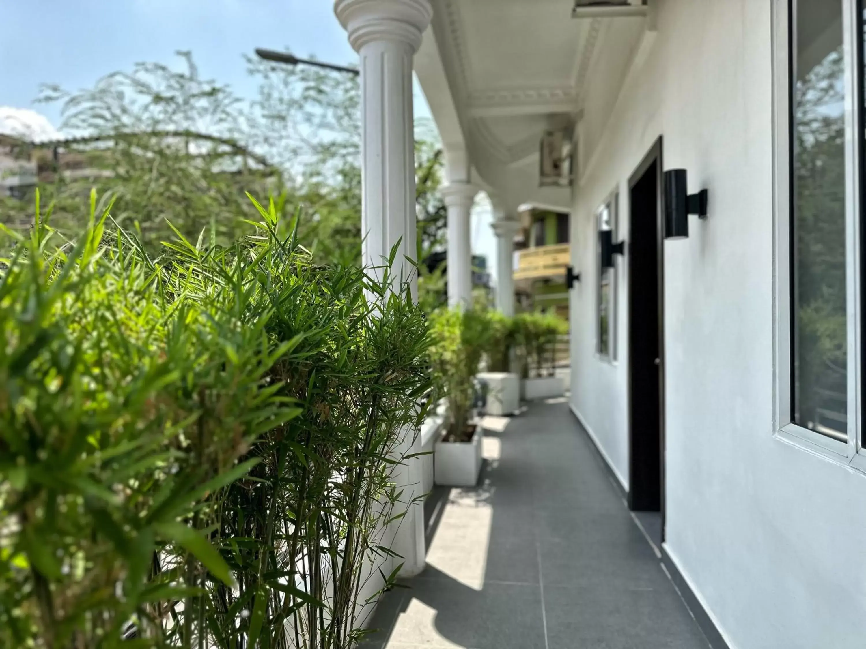 Superior Twin Room in Sun Chakra Boutique Hotel - 50m to Museum & Royal Palace & Walking street Superior Twin Room in Sun Chakra Boutique Hotel - 50m to Museum & Royal Palace & Walking street