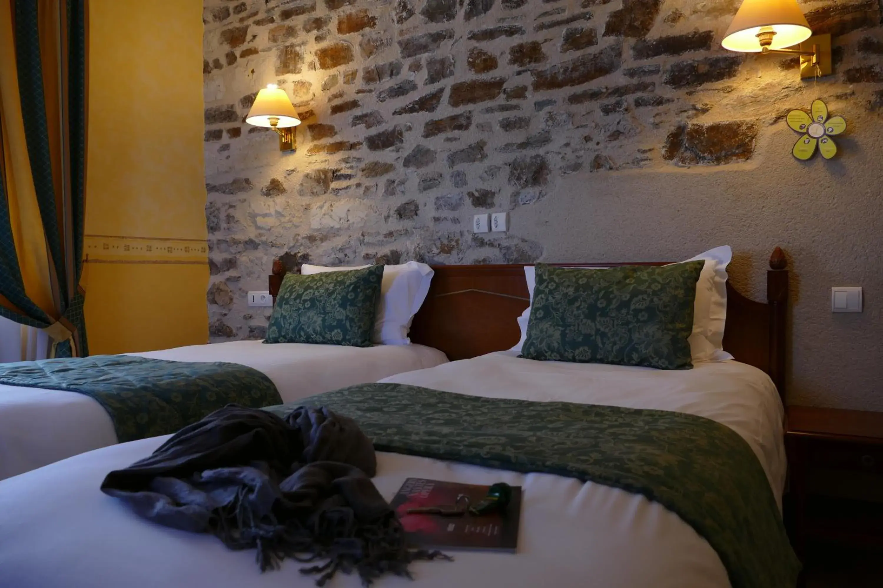 Photo of the whole room, Bed in Logis Le Champalud