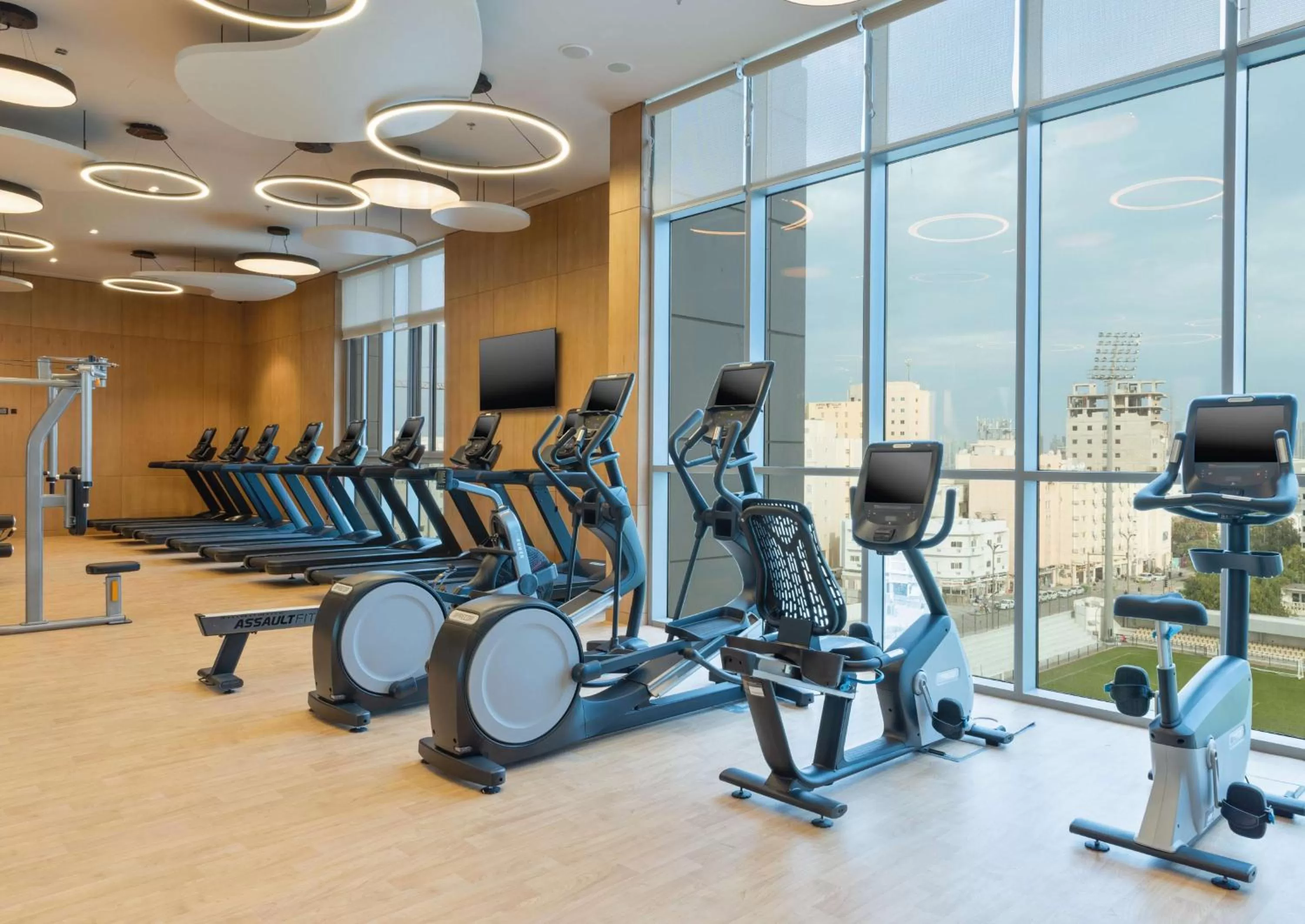 Fitness centre/facilities in Embassy Suites By Hilton Doha Old Town