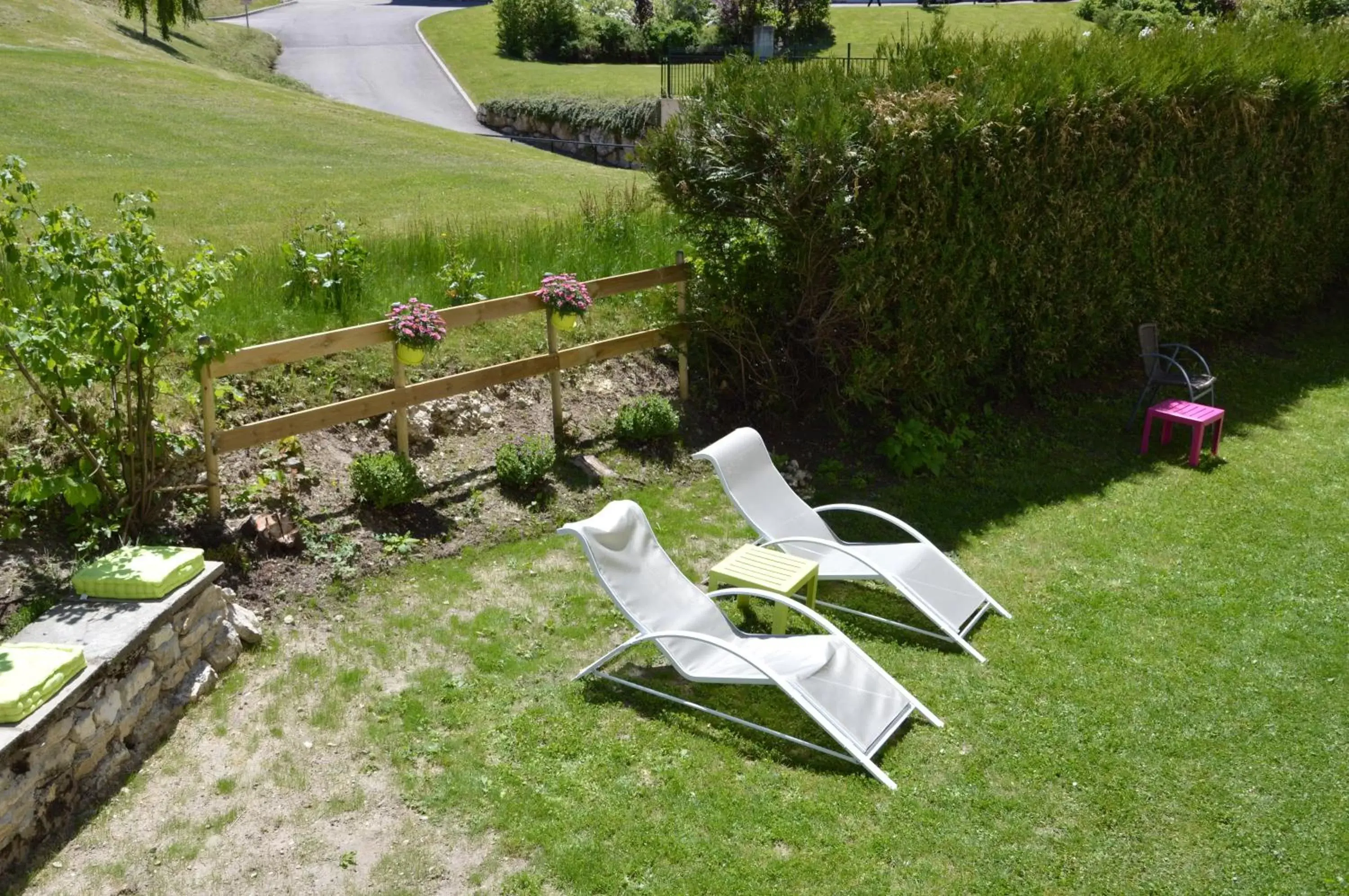 Garden view, Garden in Hôtel Le Dauphin