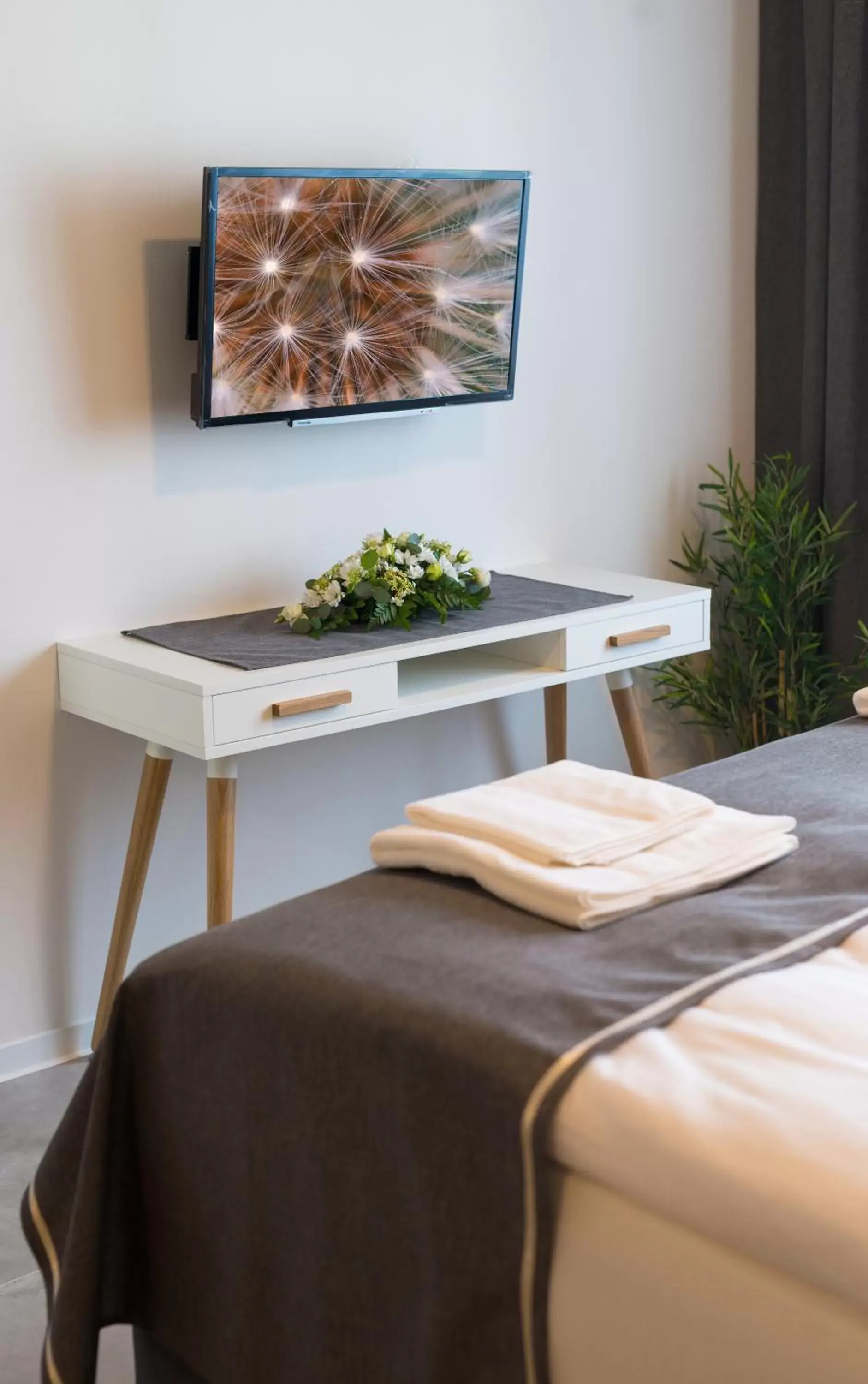 Bed in Residence Trafick Bed in Residence Trafick