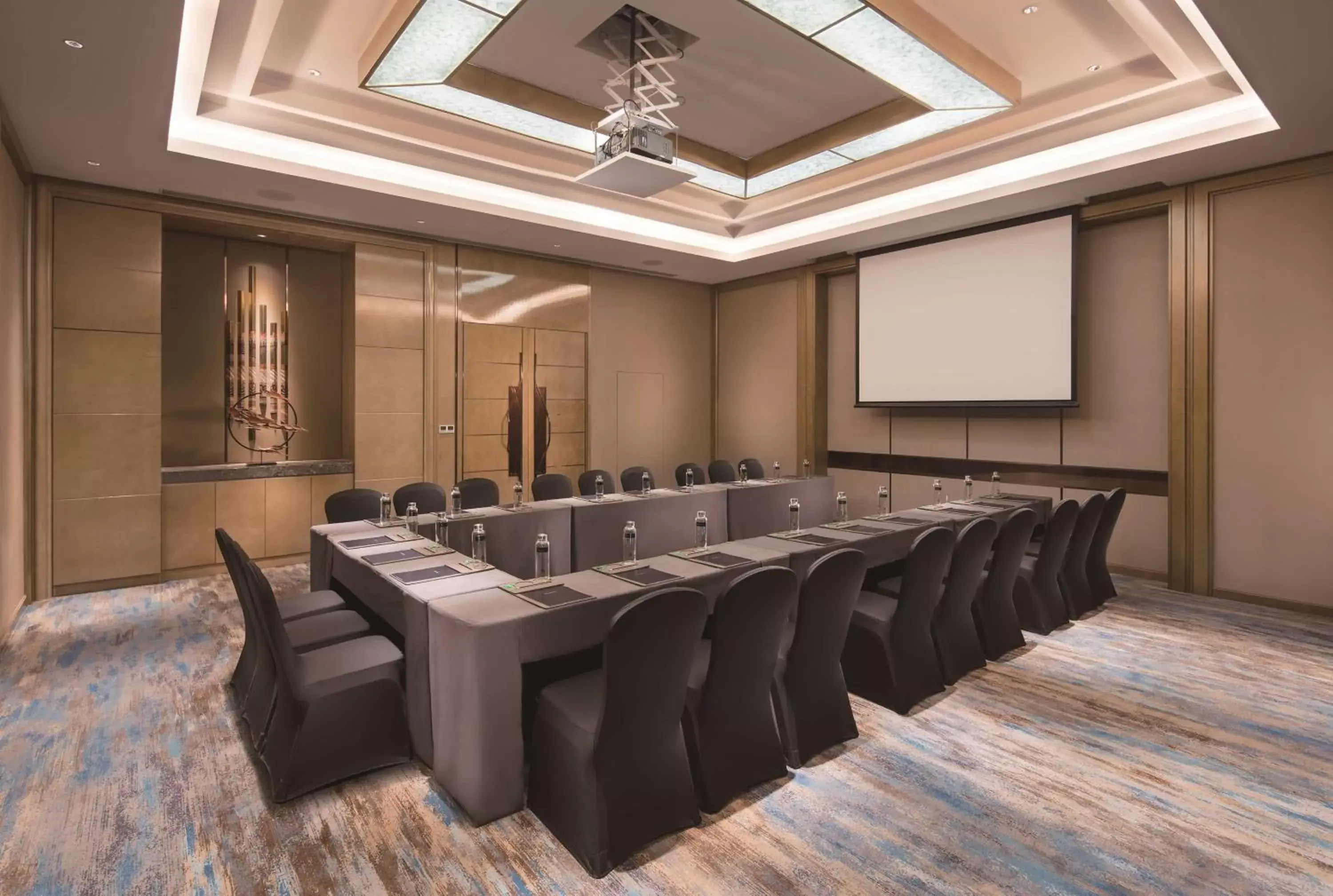 Meeting/conference room in Hilton Shenyang