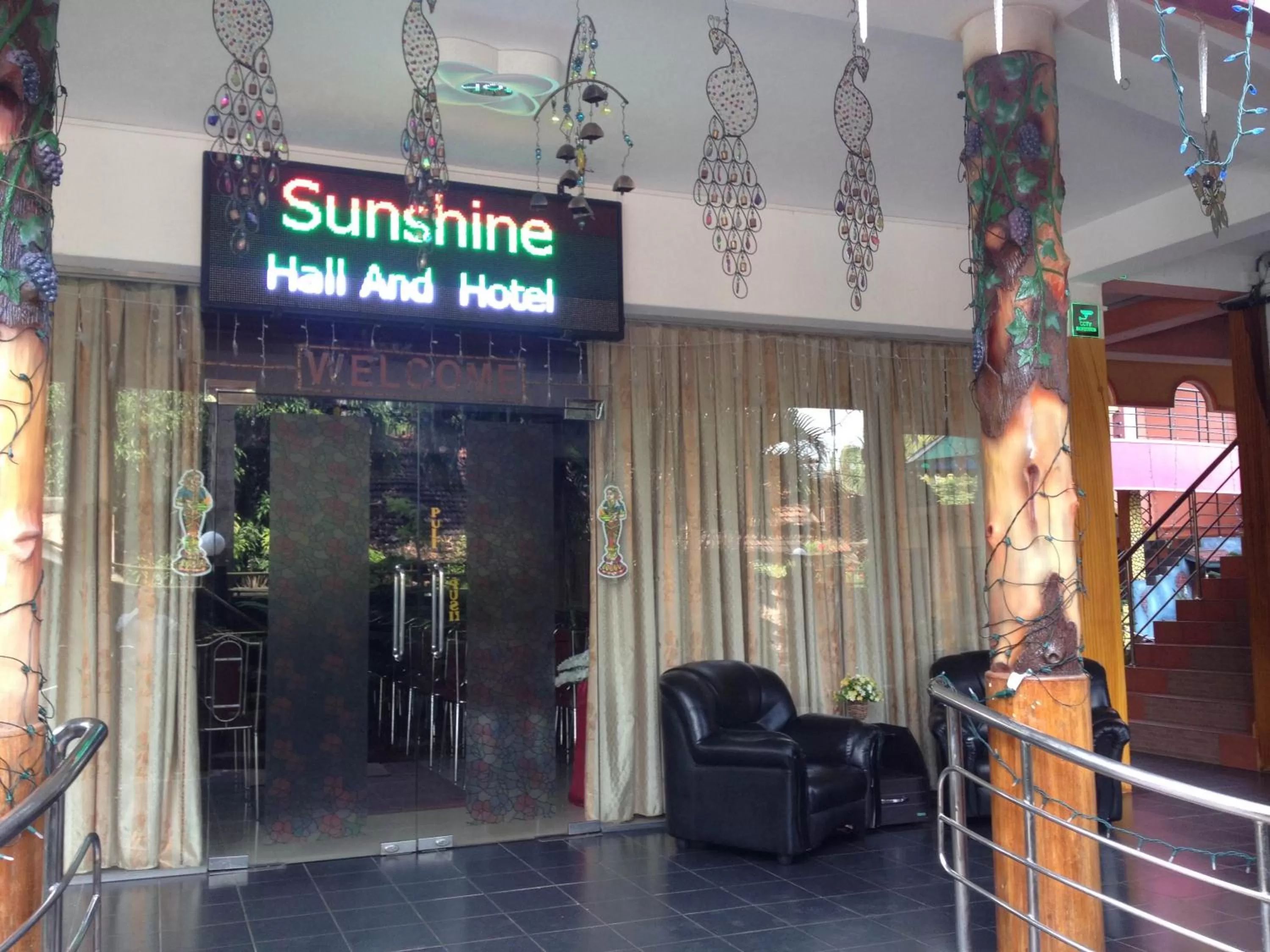 Property building in Sunshine Hotel