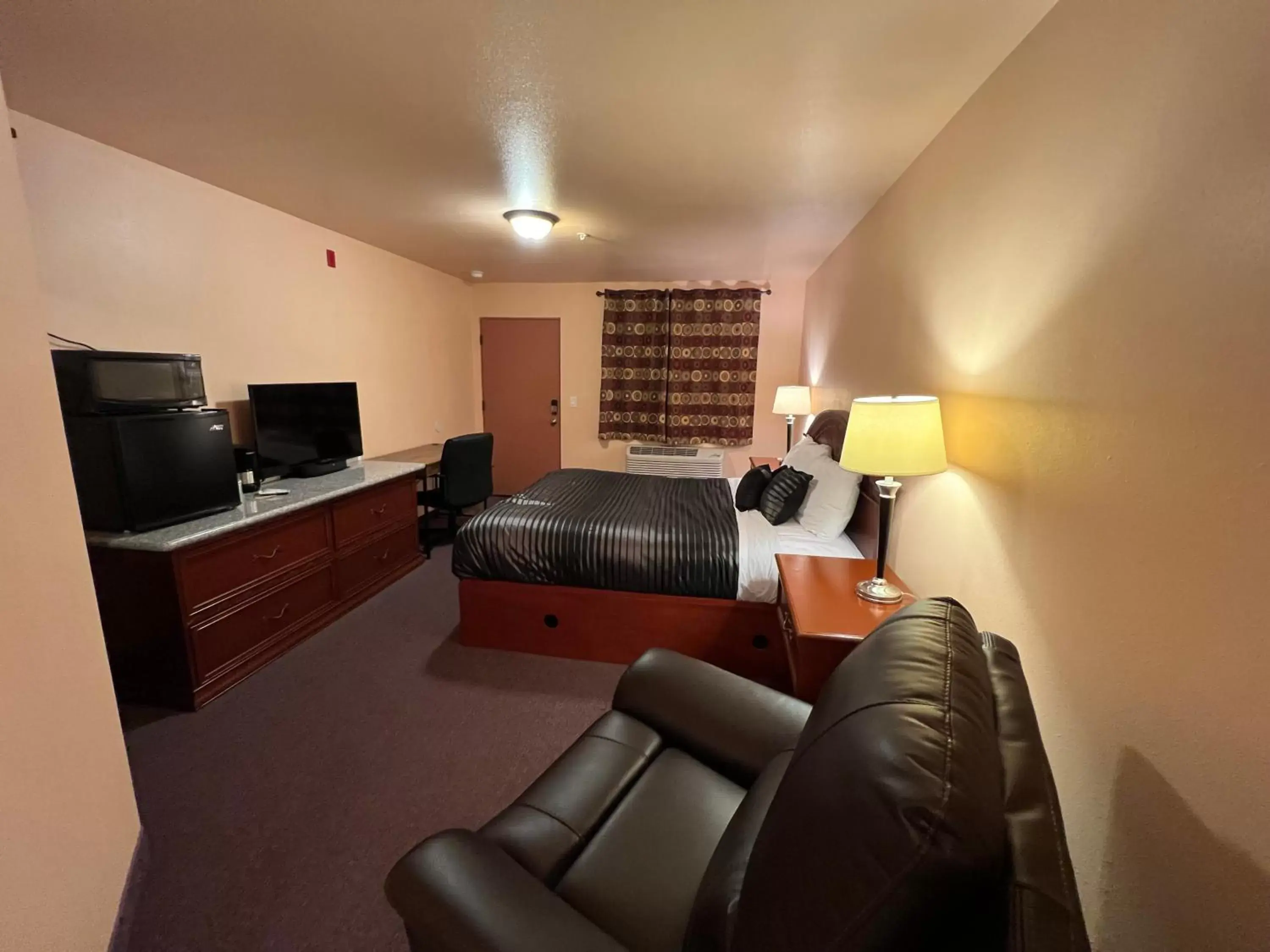 Seating Area in Frazier View Motel