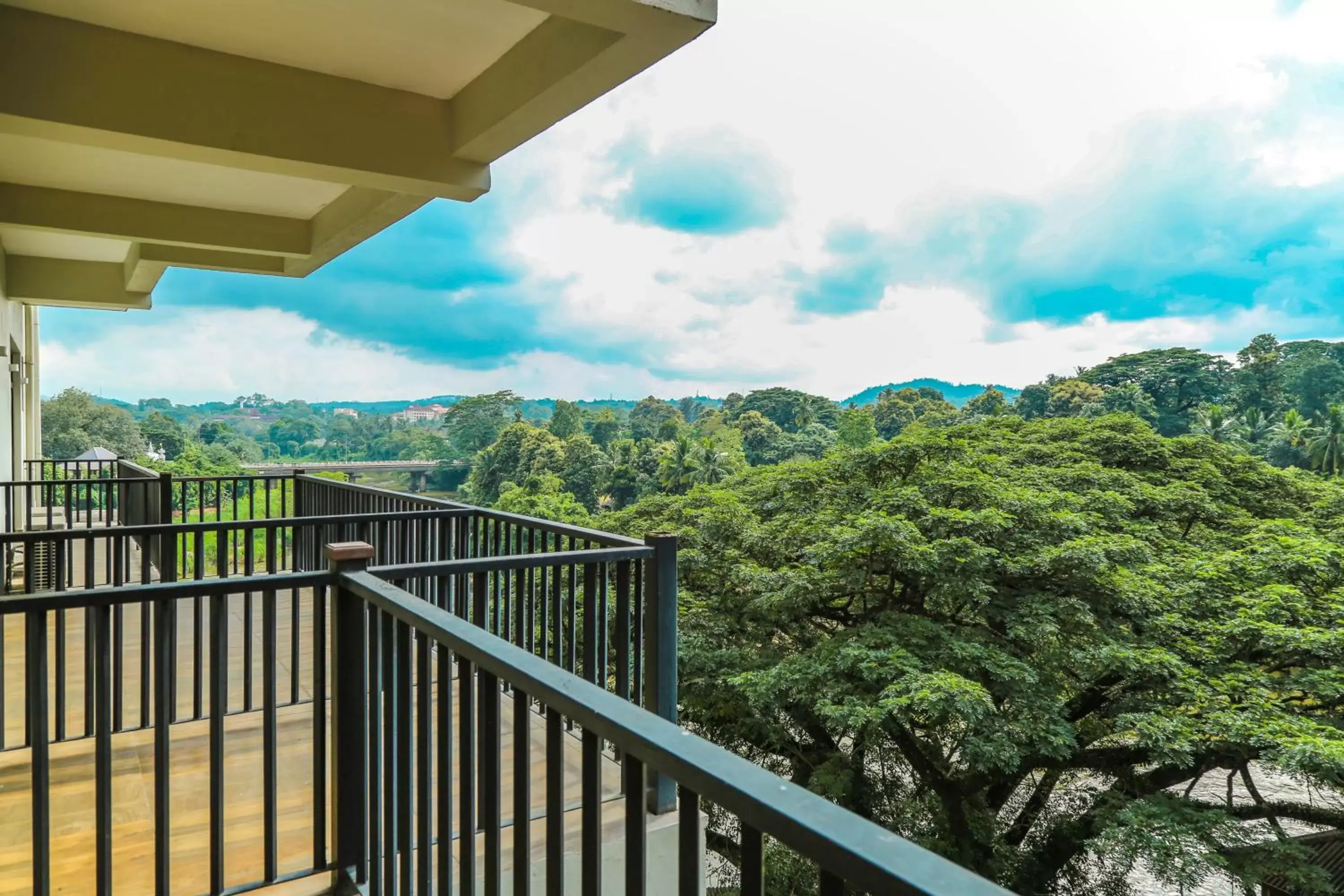 Balcony/Terrace in Oak Ray Regency