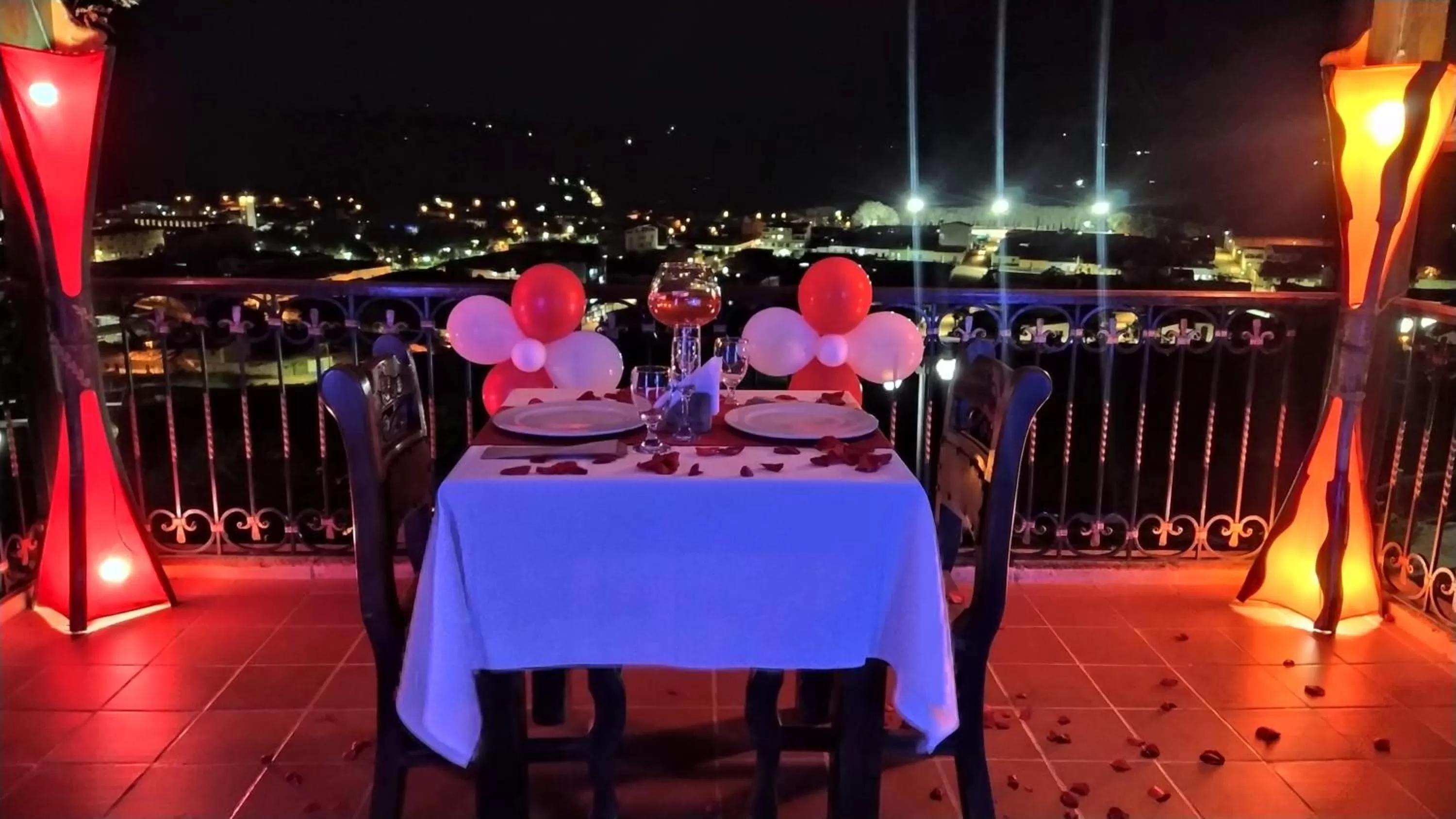 Restaurant/places to eat in Hotel Las Rocas Resort Villanueva