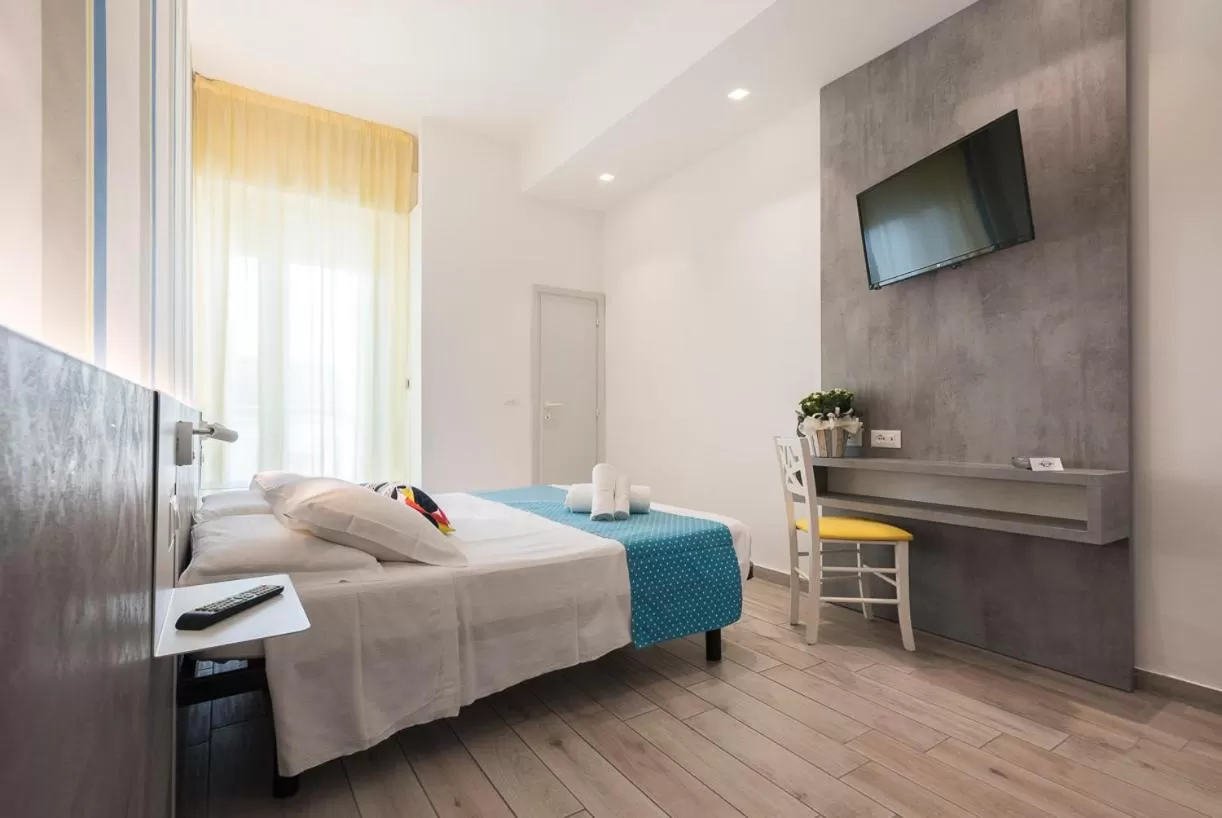 Bedroom, Bed in Hotel Majorca