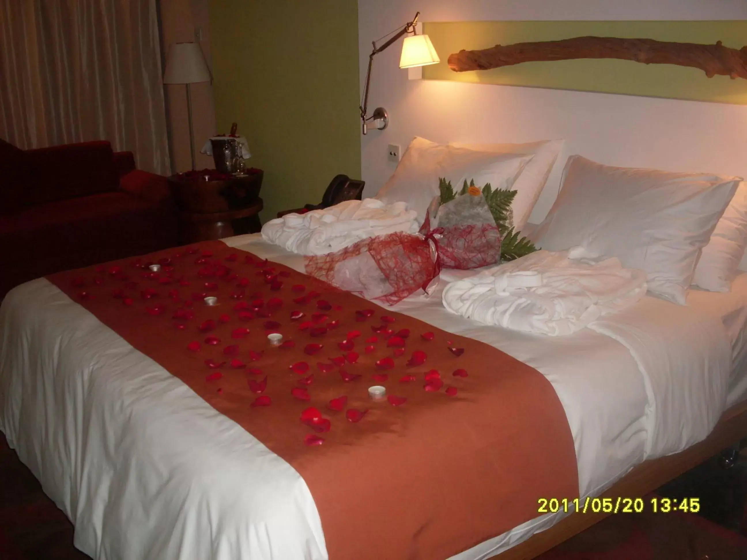 Bed in E-Hotel Larnaca Resort & Spa