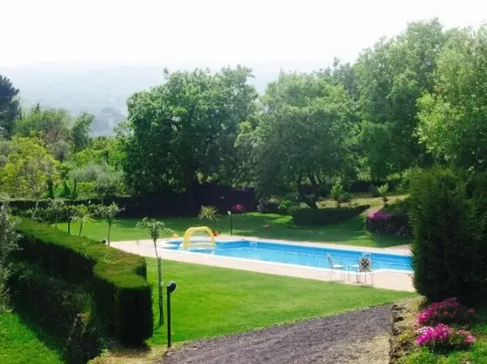 Garden, Swimming Pool in Bed and Breakfast Il Glicine