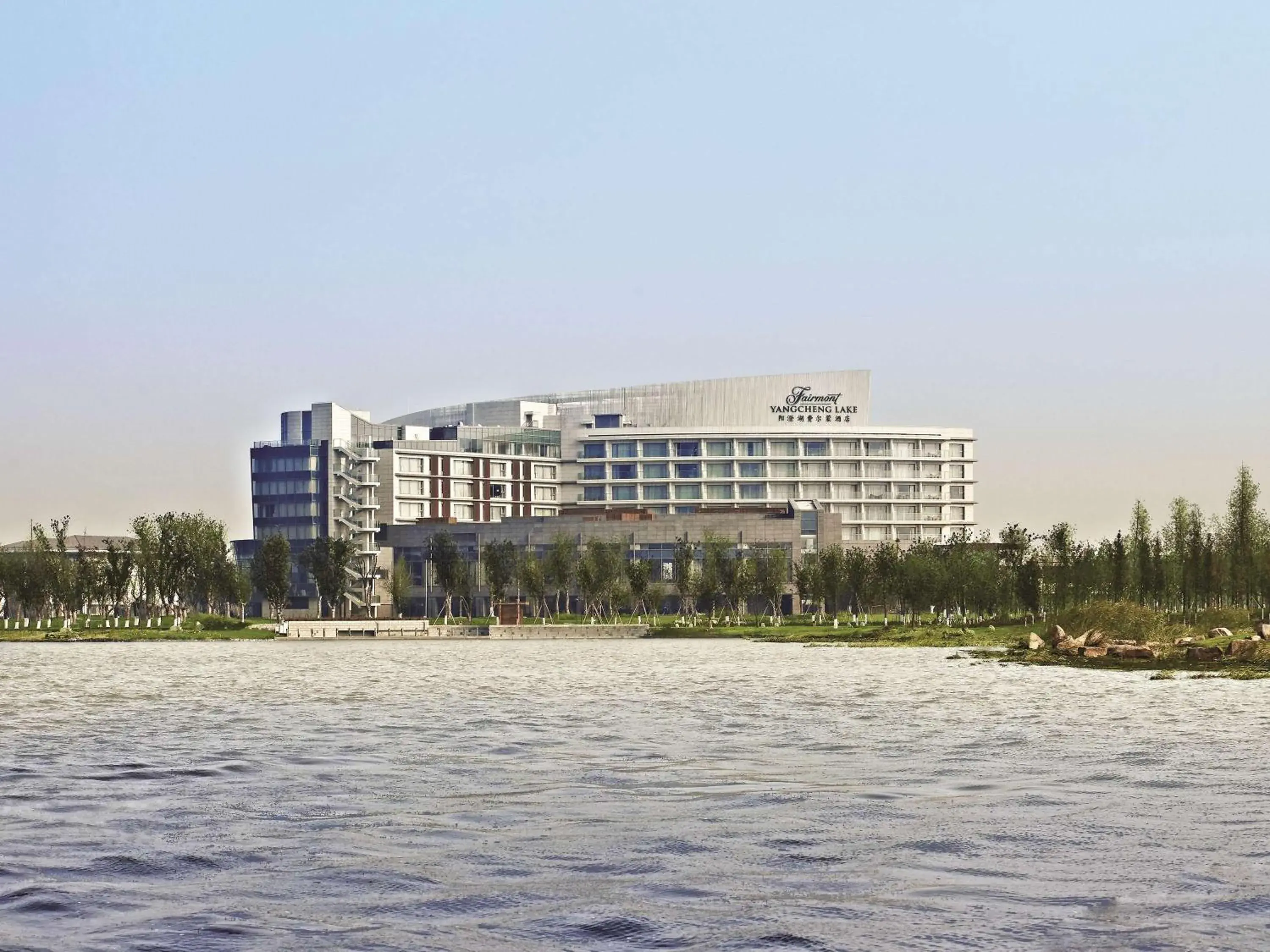 Property Building in Fairmont Yangcheng Lake Kunshan