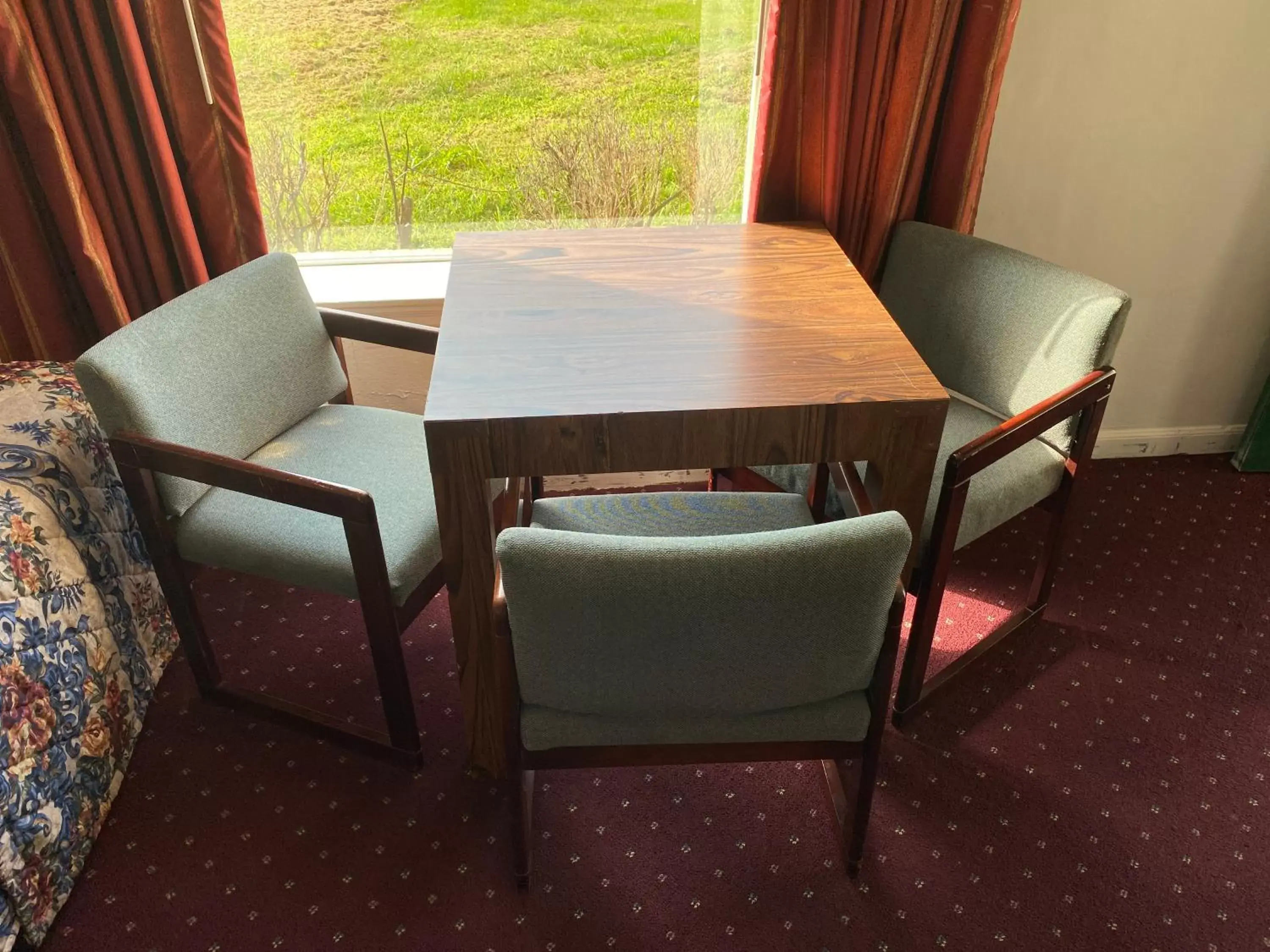 Dining Area in royal inn