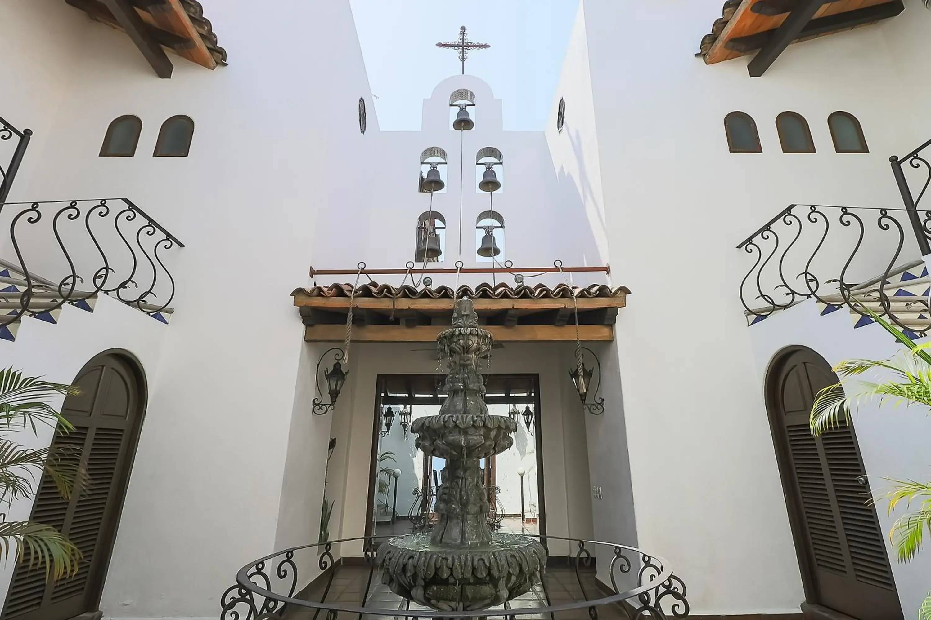 Inner courtyard view in BellView Hotel Boutique