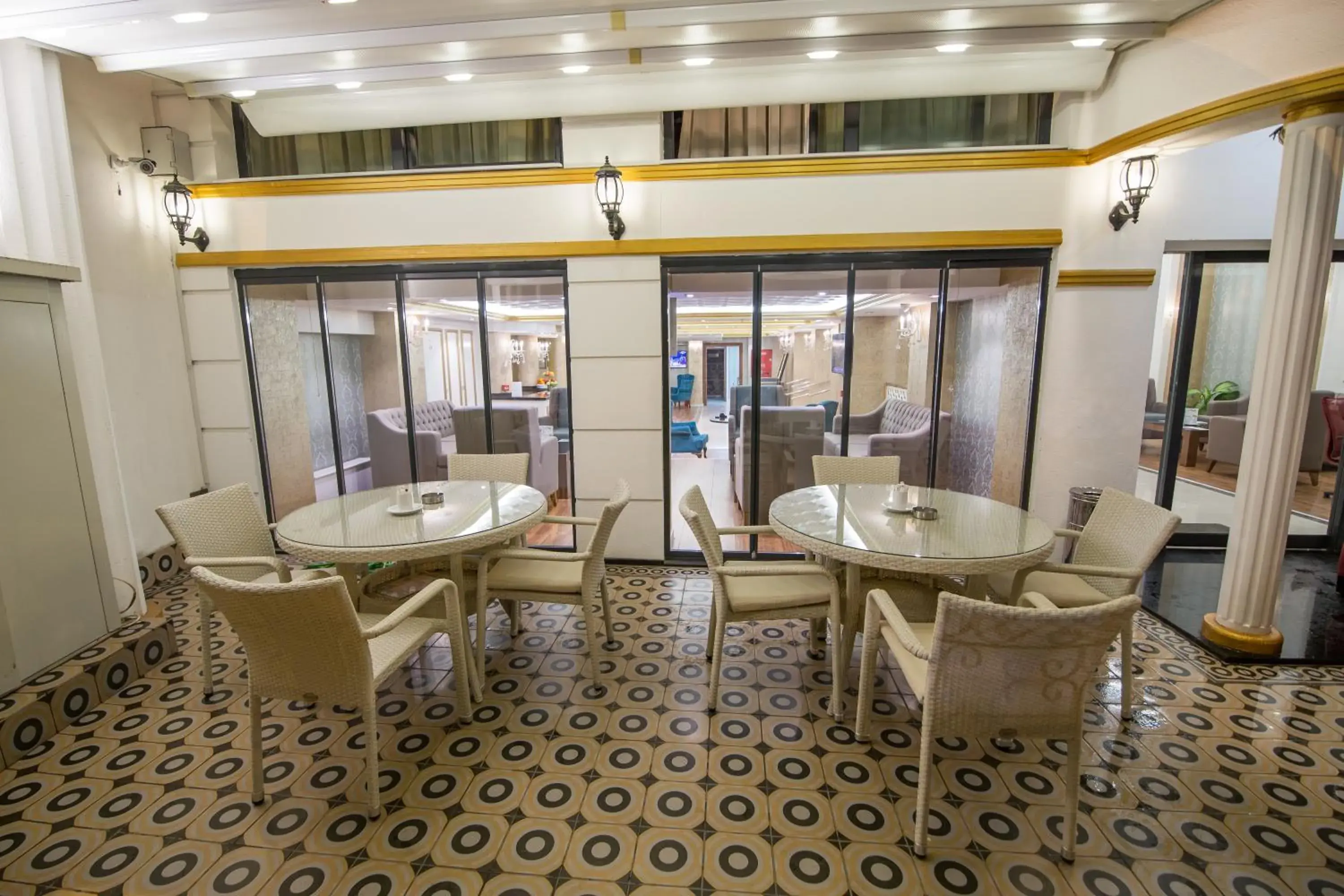 Lounge or bar, Bathroom in Ruba Palace Thermal Hotel