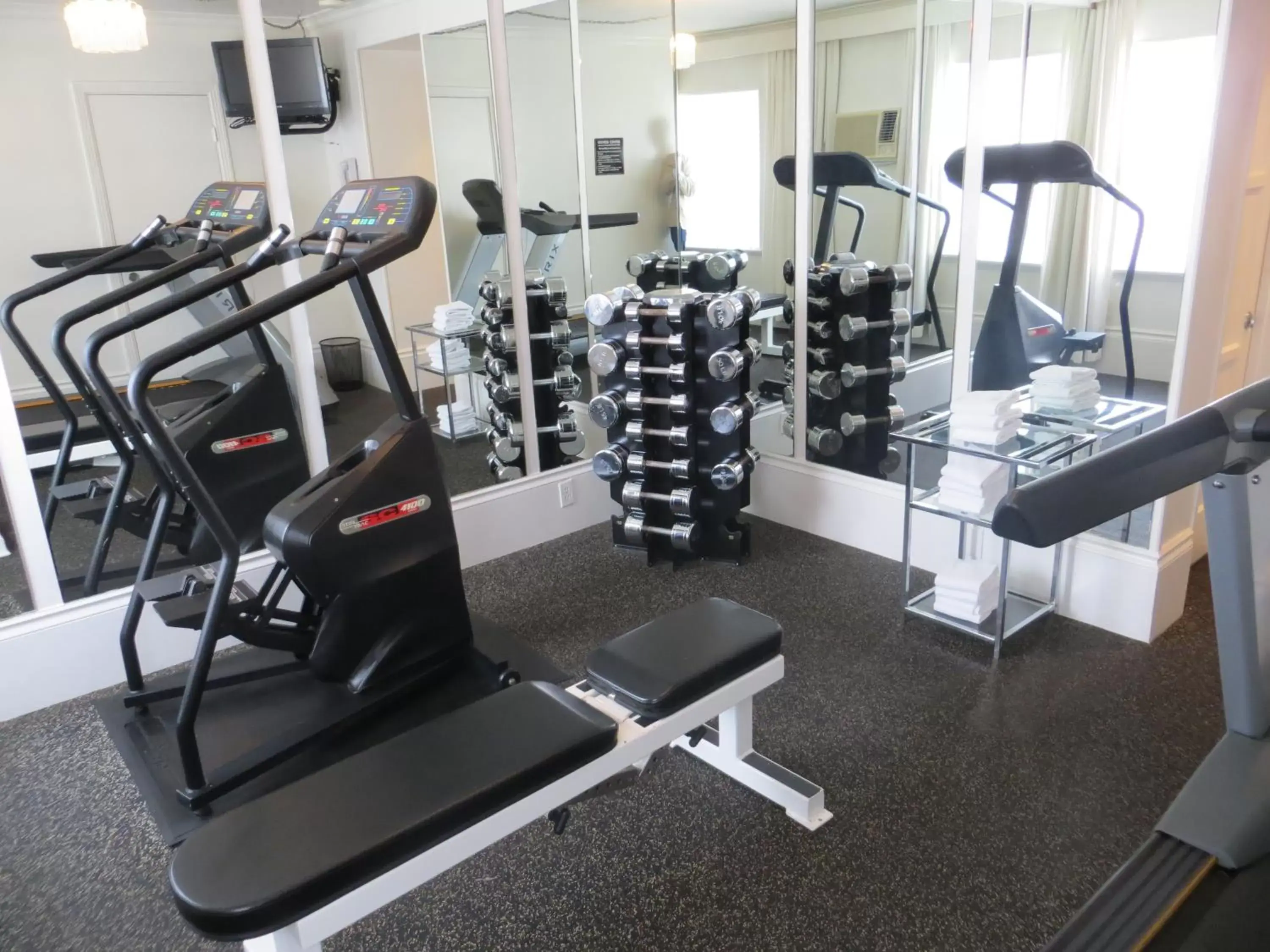 Fitness centre/facilities, Fitness Center/Facilities in Maison 140 Beverly Hills