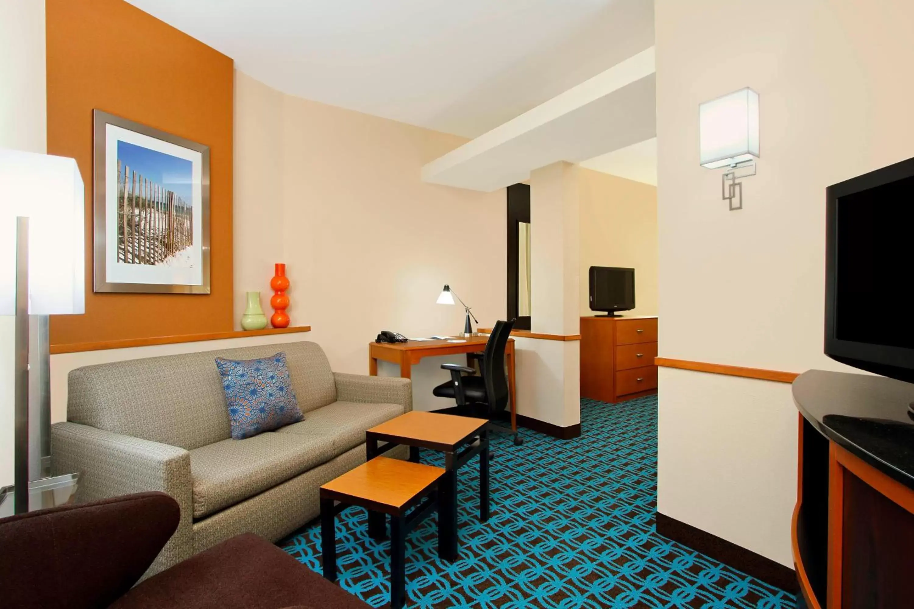 Living room, Seating Area in Fairfield Inn & Suites Fort Lauderdale Airport & Cruise Port