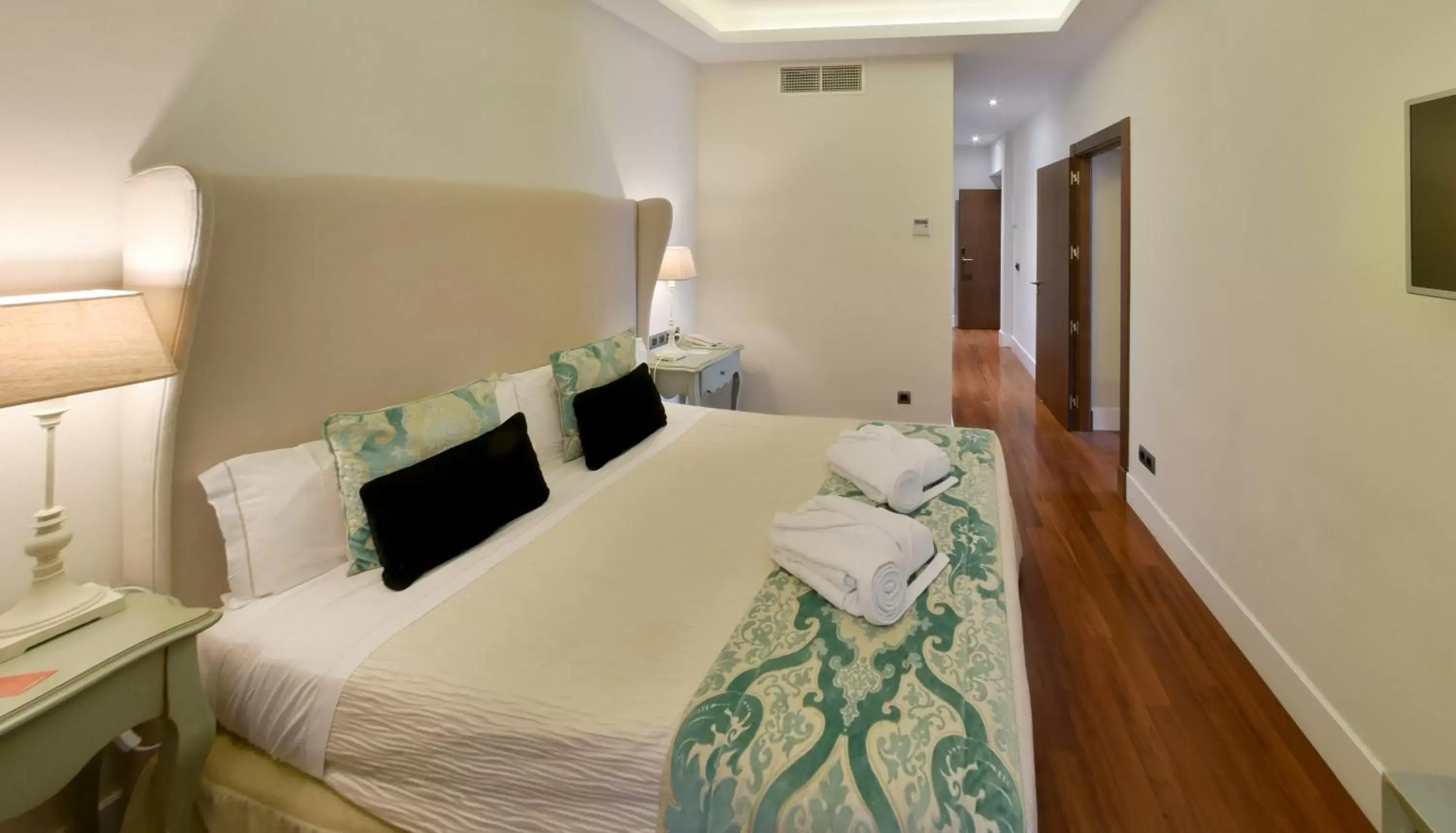 Bedroom, Room Photo in Palacio Pinello