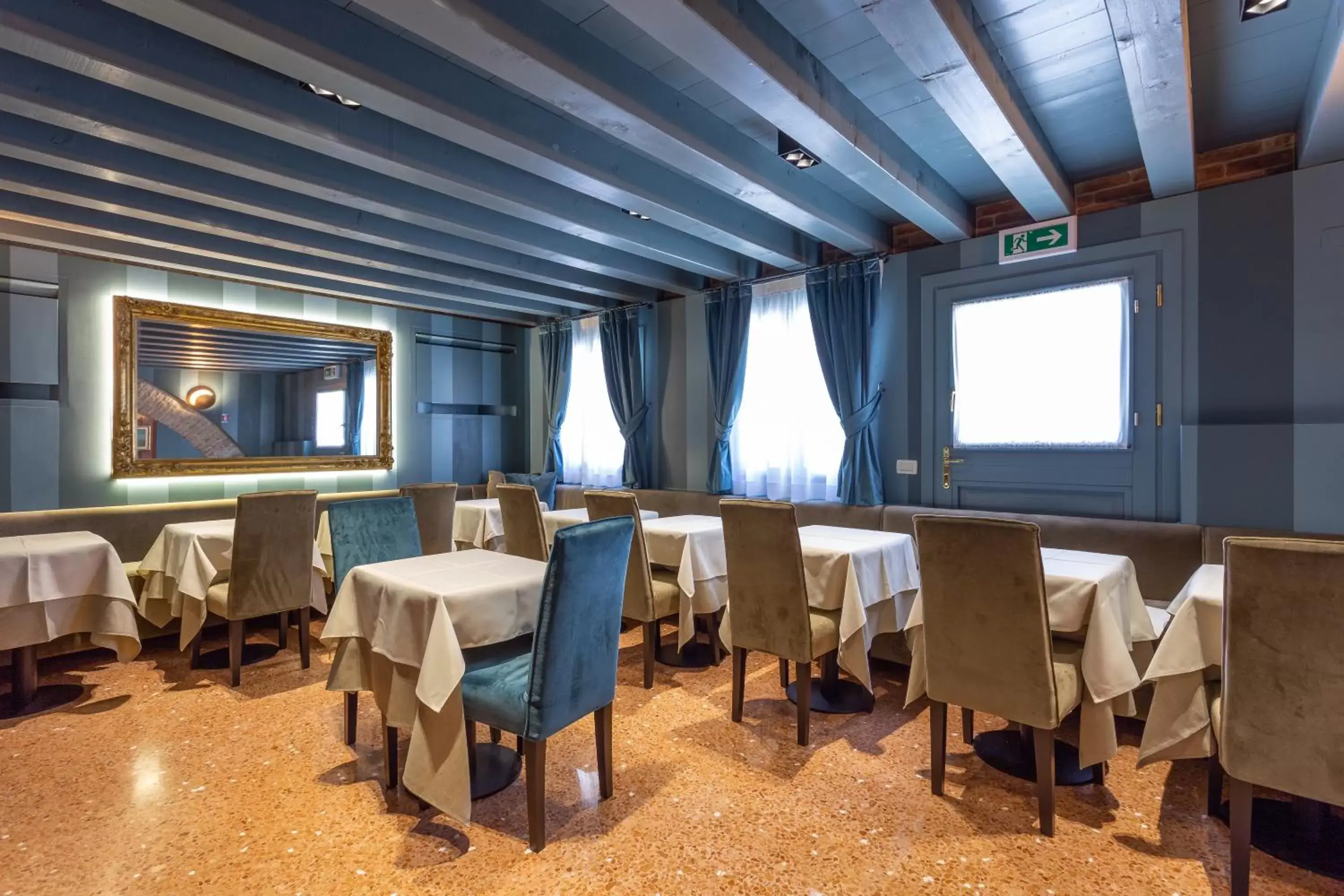 Dining area in Hotel Tiziano