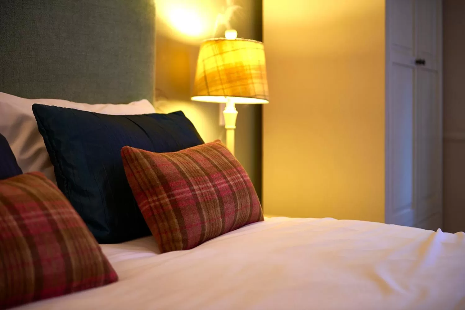 Bed in The Red Lion Hawkshaw