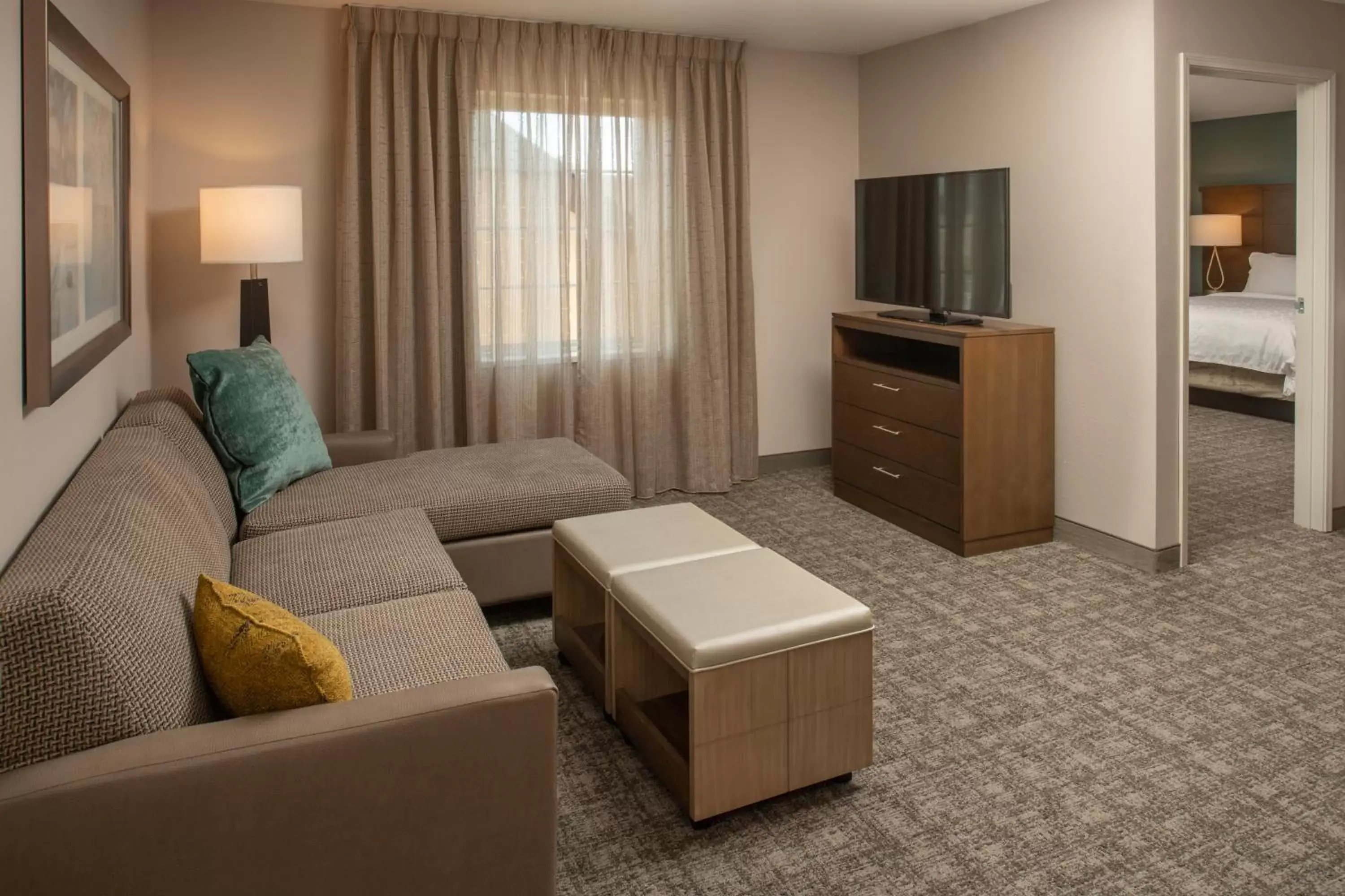 Living room, Seating Area in Staybridge Suites - Hillsboro North, an IHG Hotel